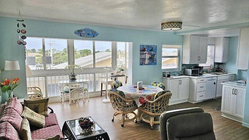 1255 TARPON CENTER DR #304, Venice, FL 34285