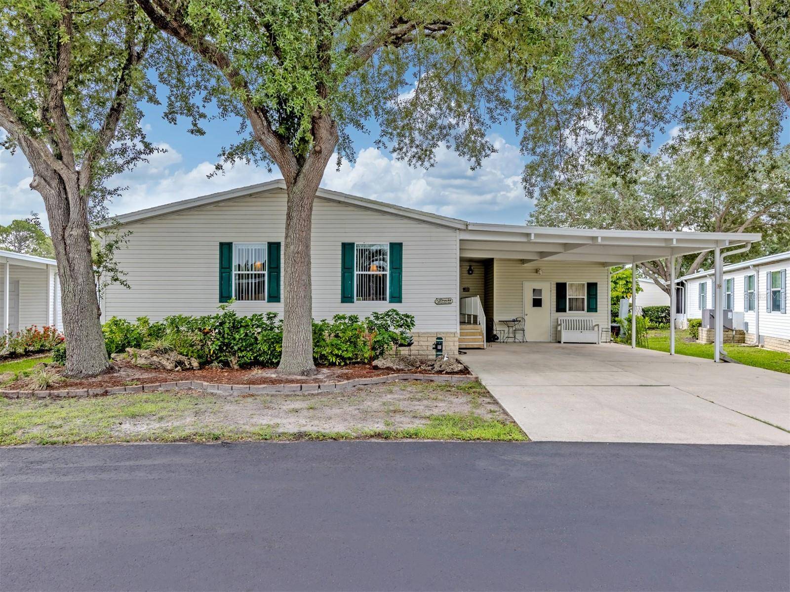 213 NATURES WAY, North Port, FL 34287