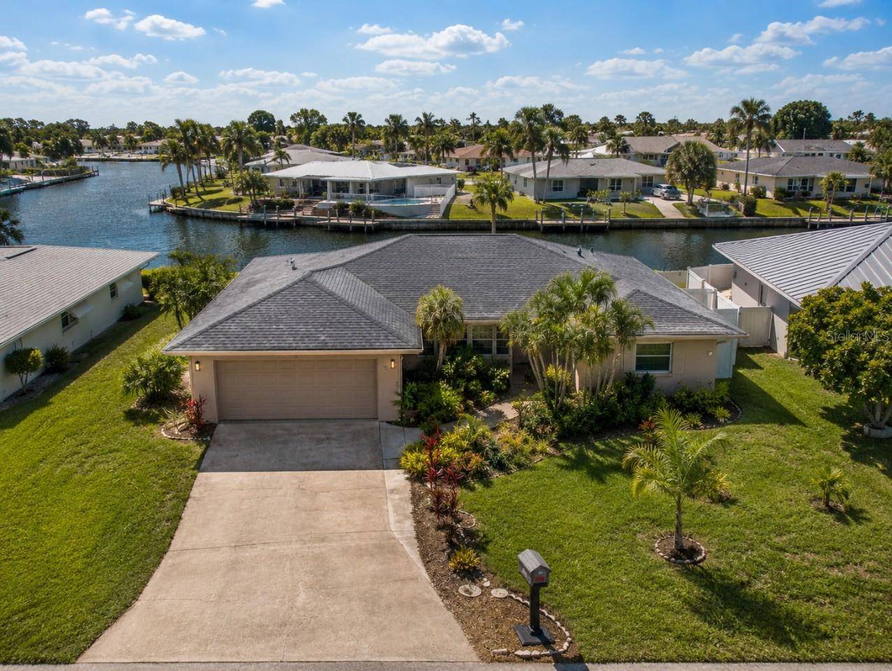 356 PEPPERTREE RD, Venice, FL 34293