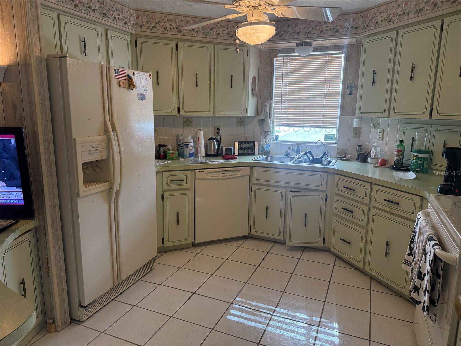 5640 FORSYTHIA RD, Venice, FL 34293
