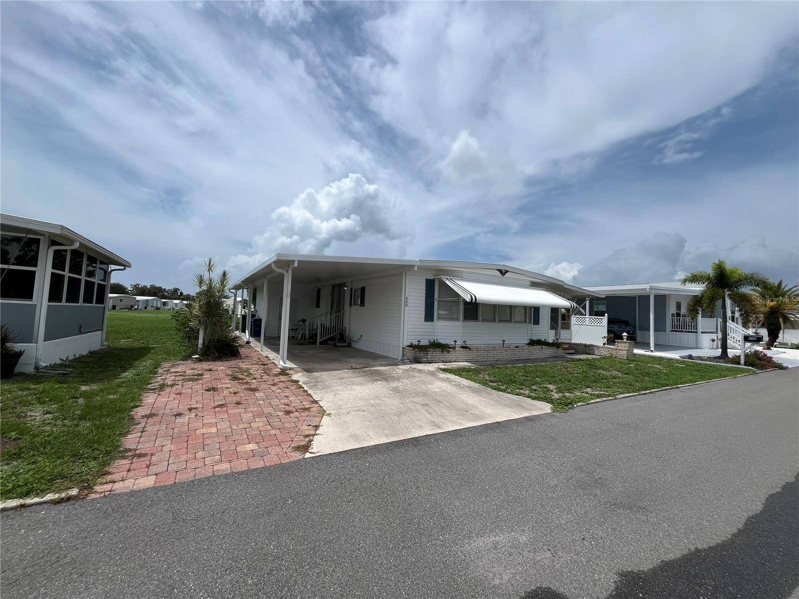 900 JOLANDA CIR, Venice, FL 34285