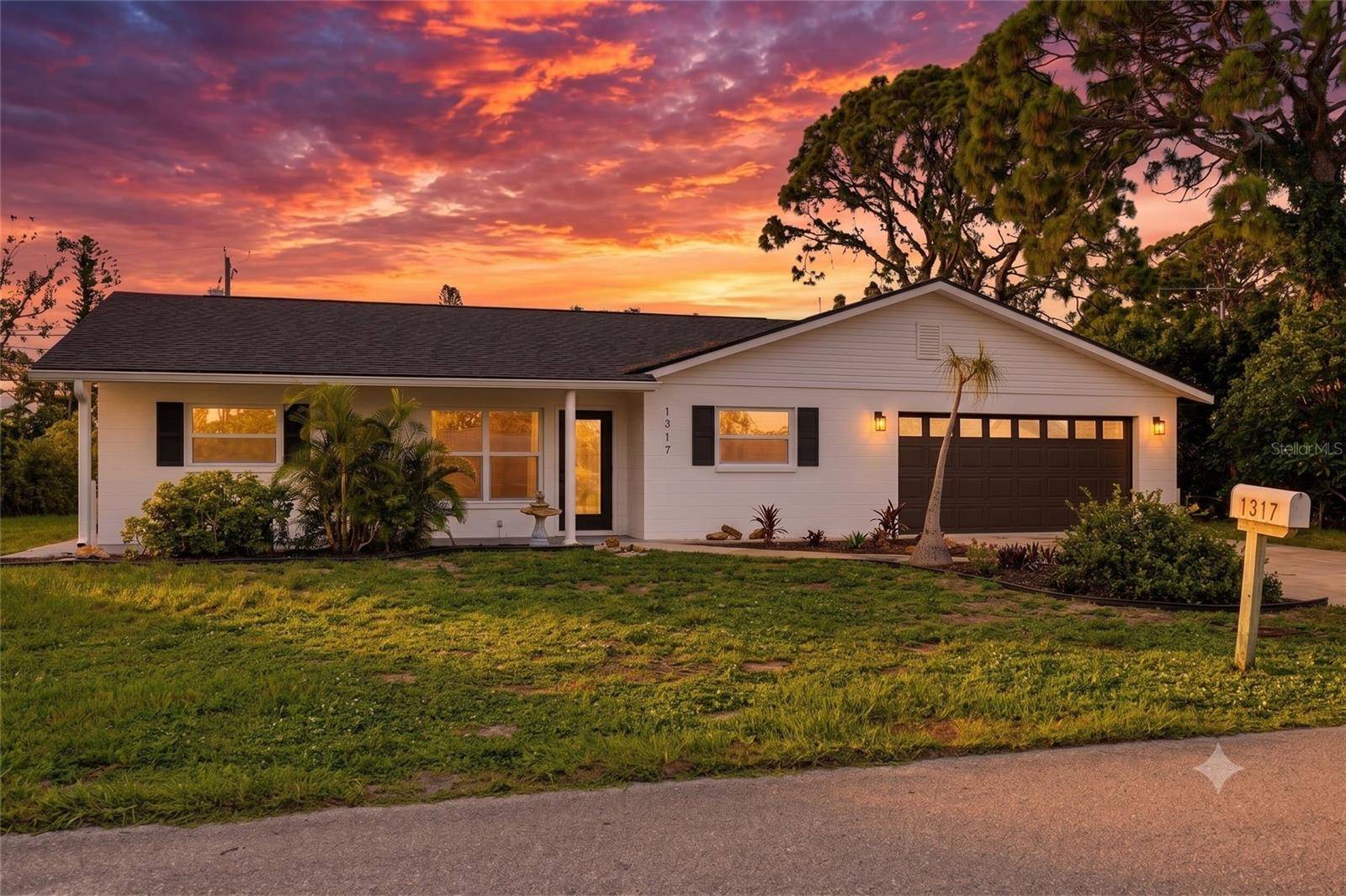 1317 RINGTAIL RD, Venice, FL 34293