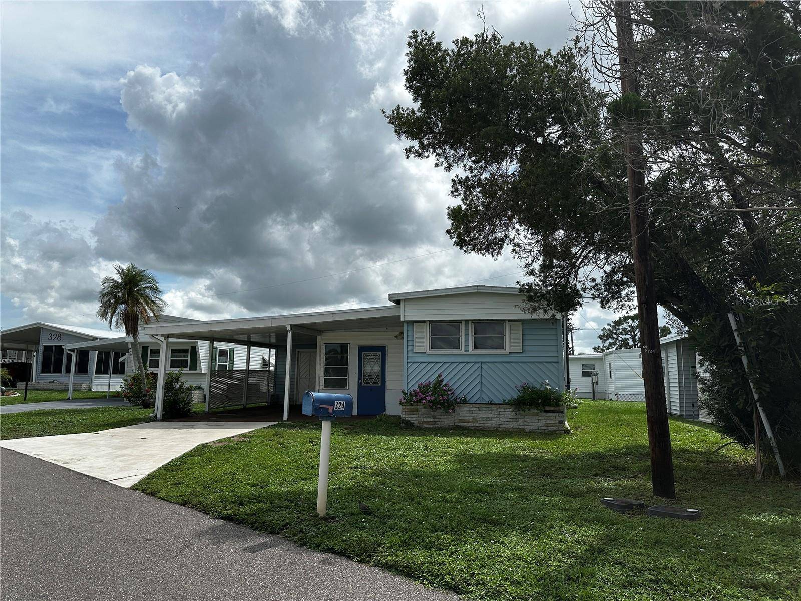 324 TRAILORAMA DR, North Port, FL 34287