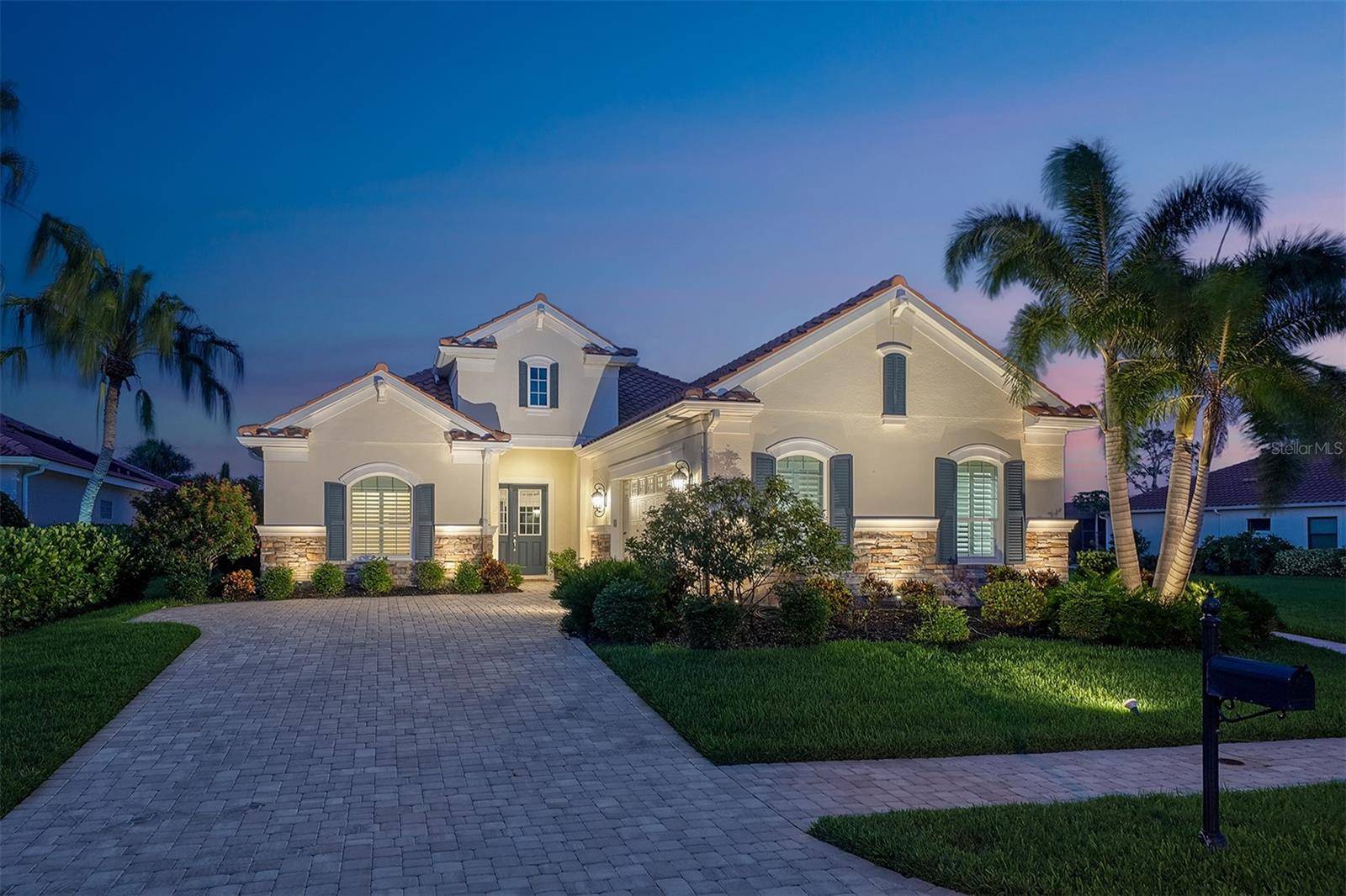 1744 GRANDE PARK DR, Englewood, FL 34223