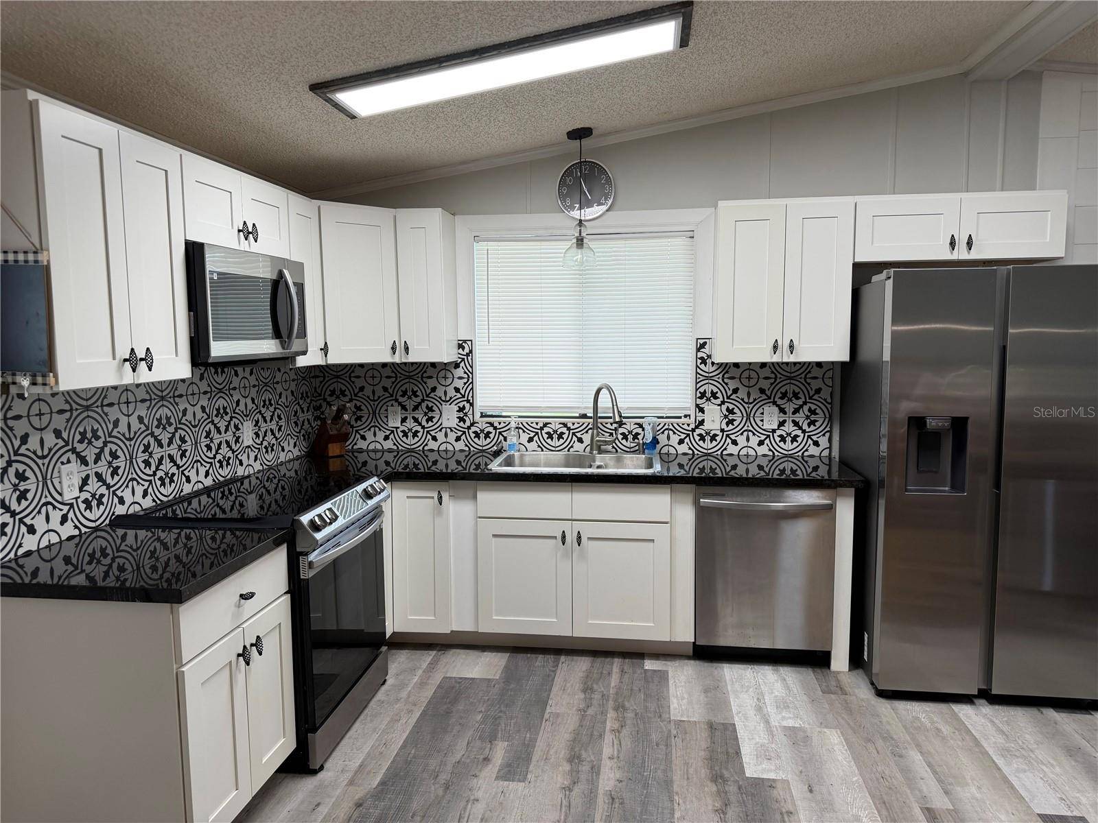 3107 IDA DR, Ellenton, FL 34222