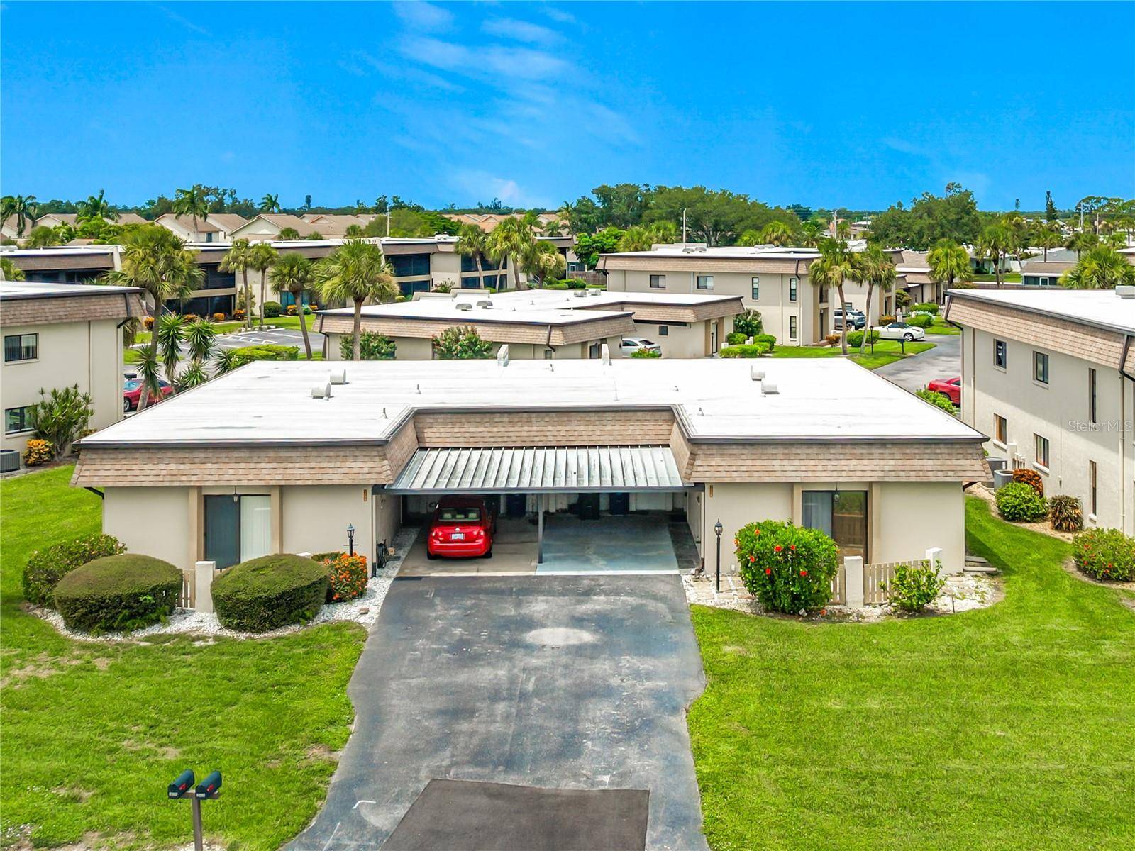 1716 LAKESIDE DR #1714B, Venice, FL 34293