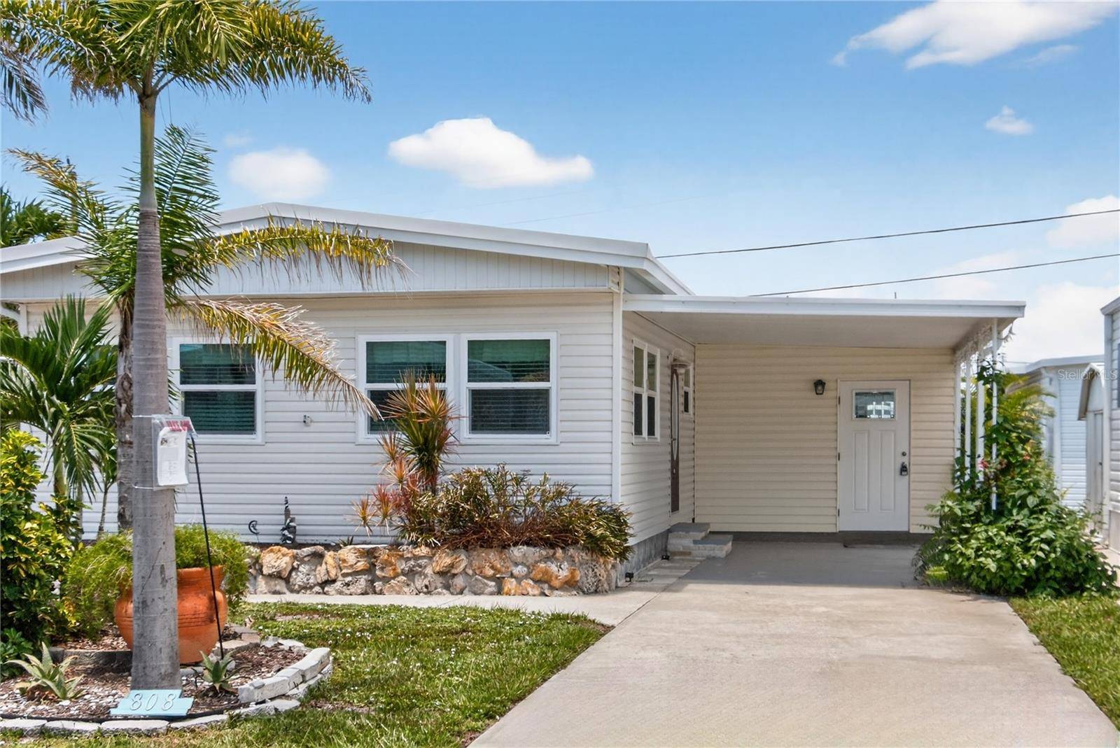 808 S GREEN CIR, Venice, FL 34285