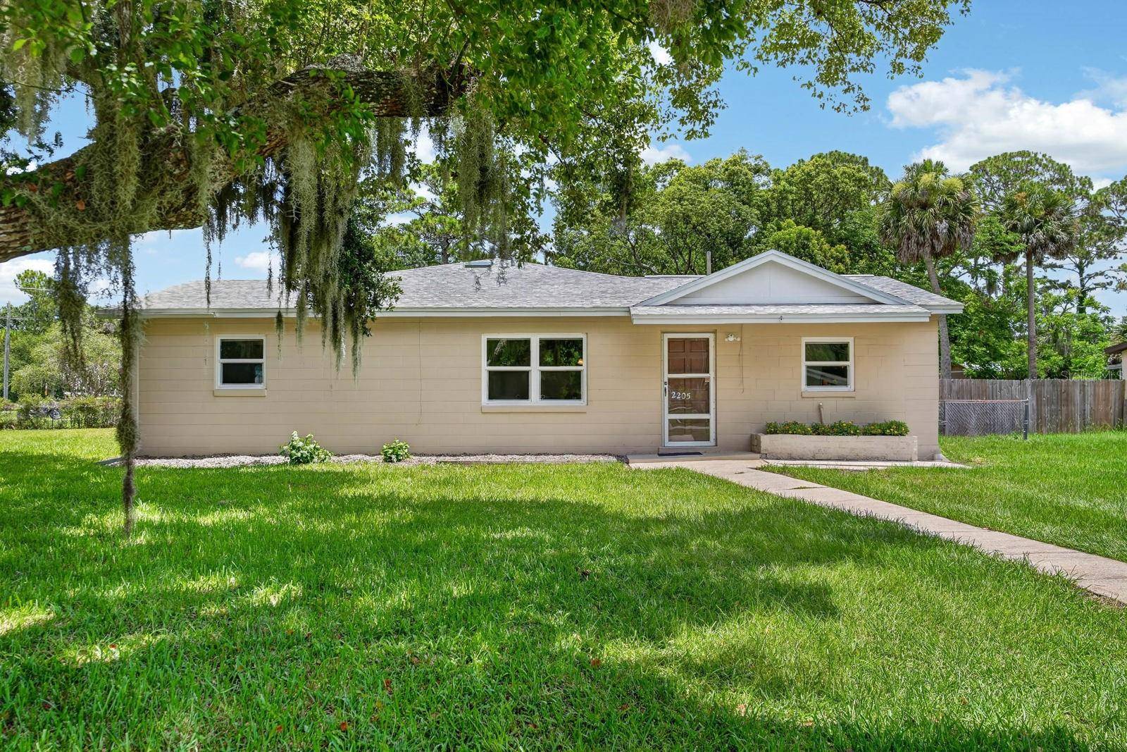 2205 JUNIPER DR, Edgewater, FL 32141