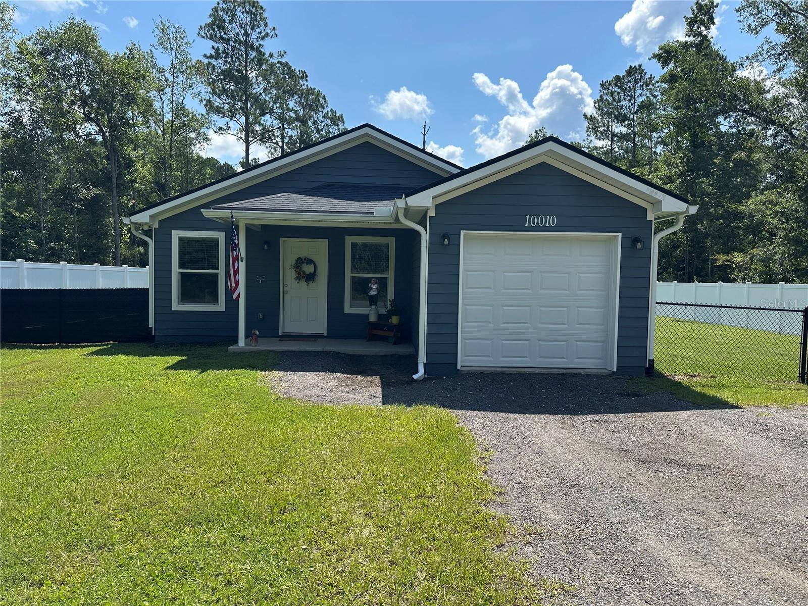 10010 MCMAHON AVE, Hastings, FL 32145