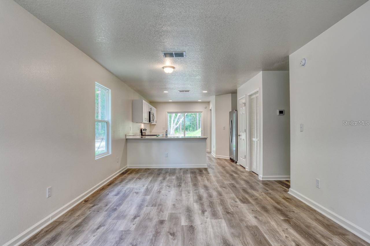 10010 MCMAHON AVE, Hastings, FL 32145