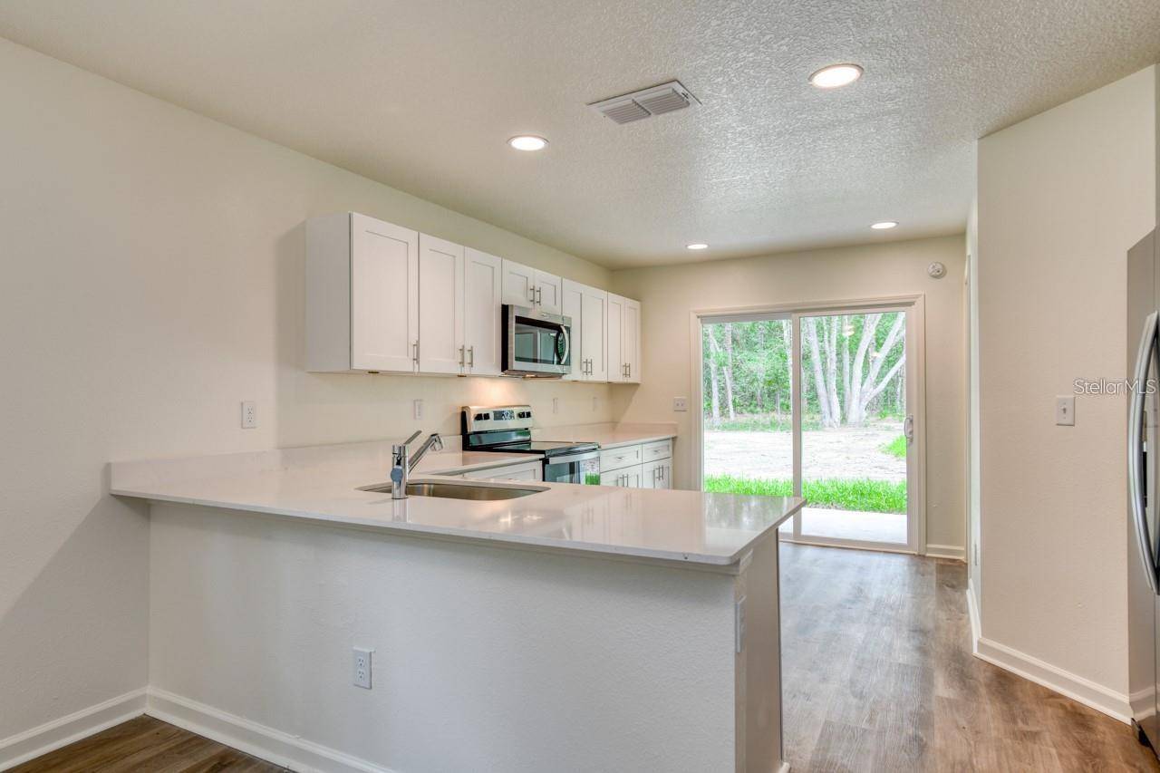 10010 MCMAHON AVE, Hastings, FL 32145