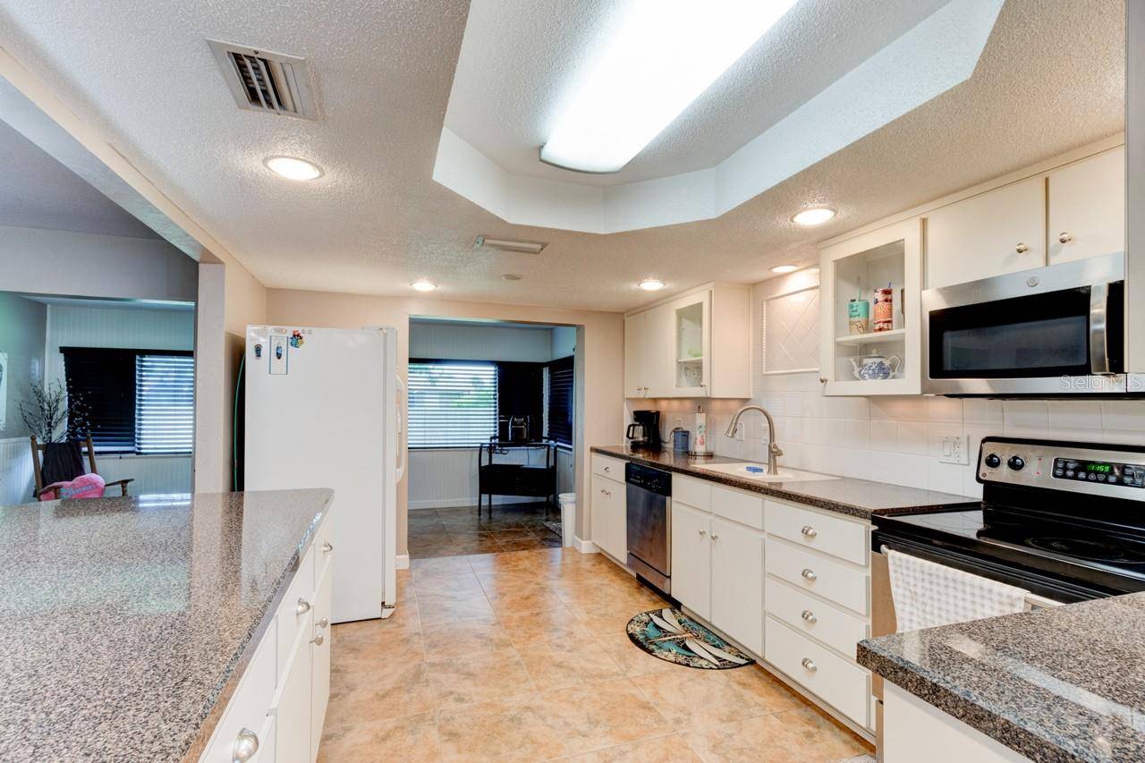 103 DEE ST, New Smyrna Beach, FL 32168