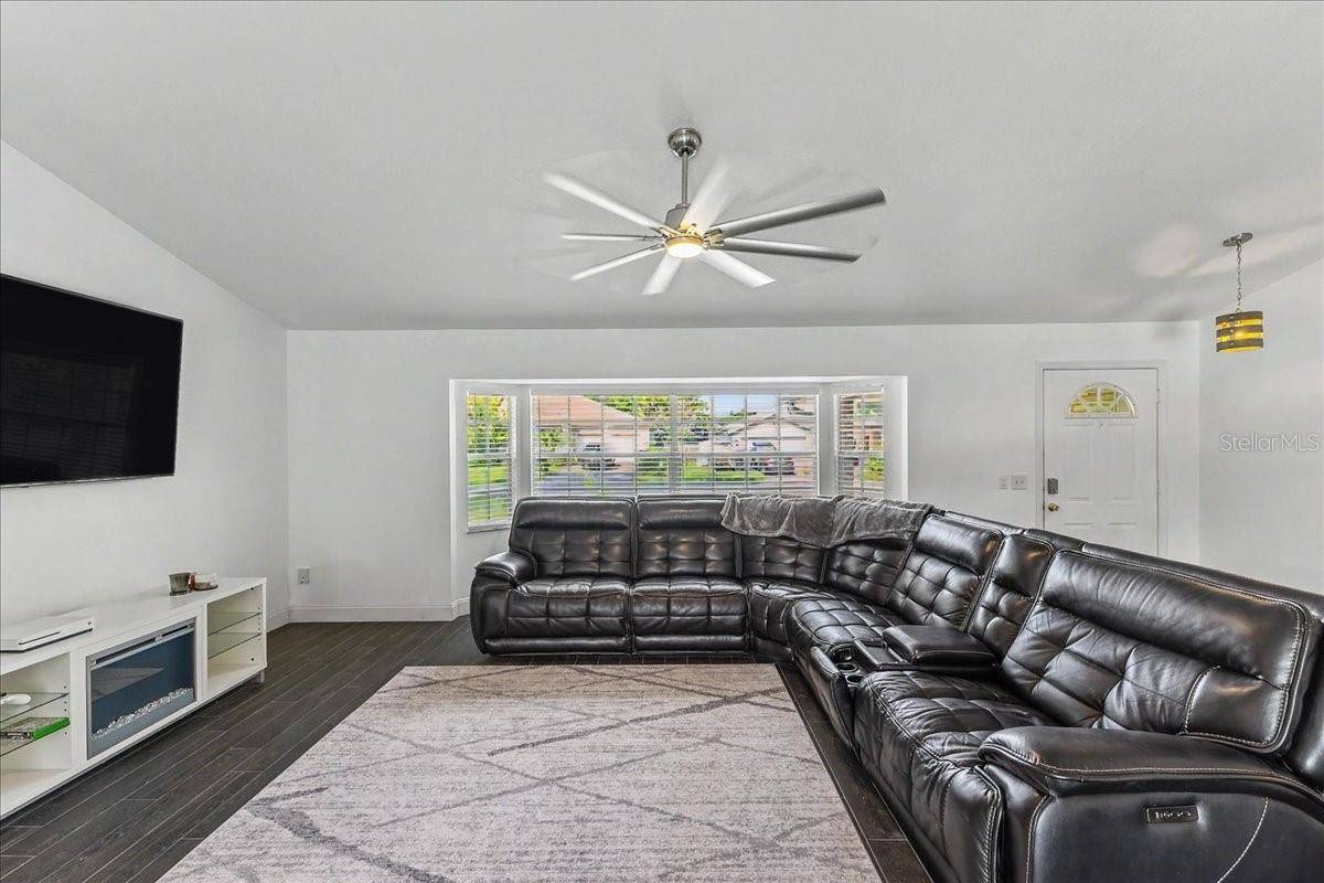 2311 PINE TREE, Edgewater, FL 32141