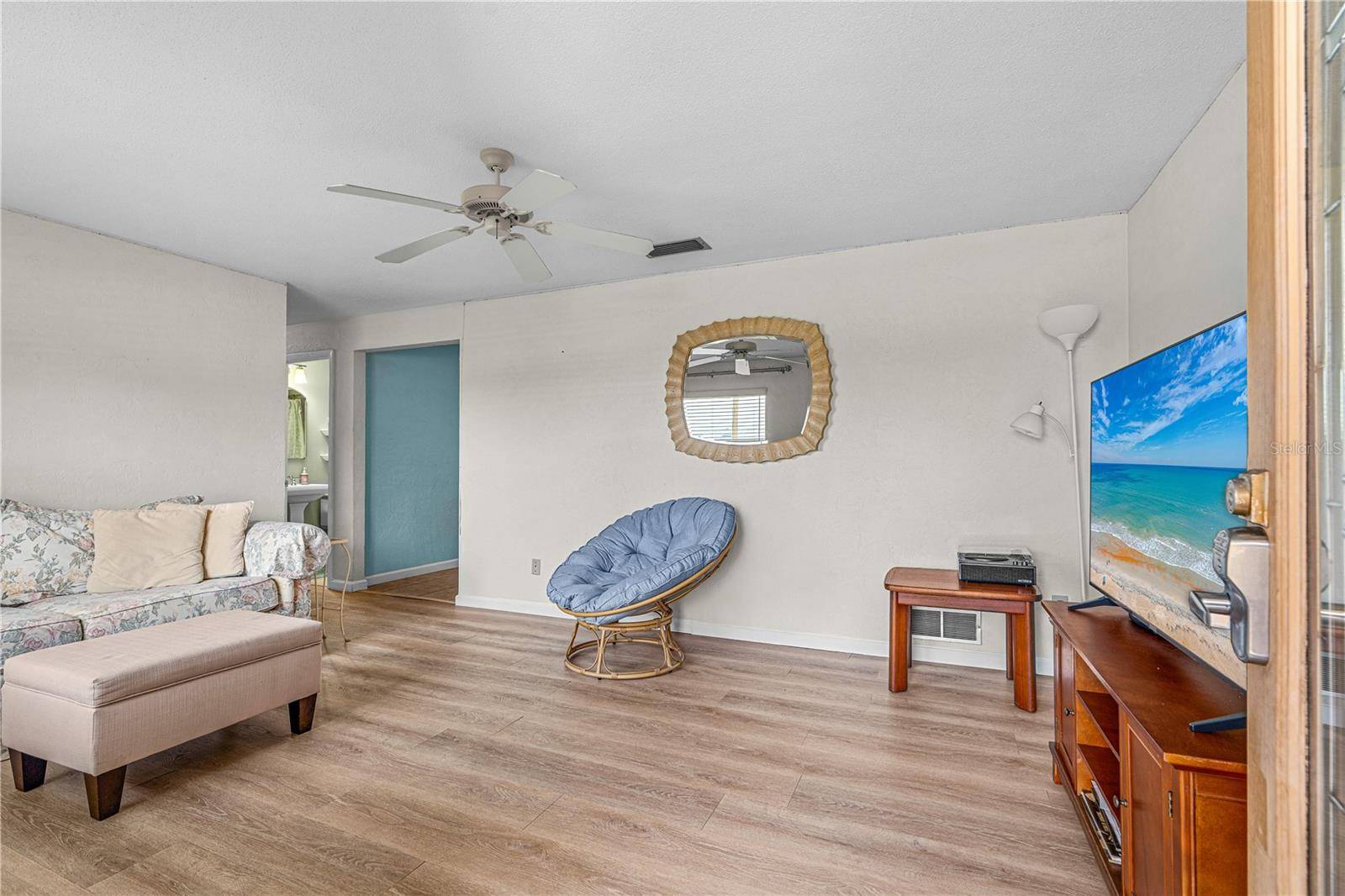 2955 CARRIAGE DR, South Daytona, FL 32119