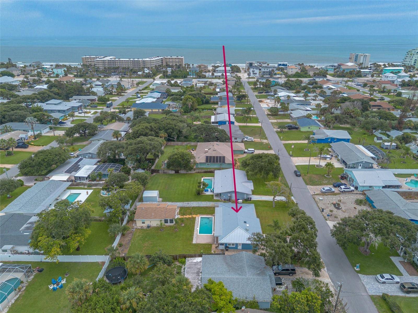 808 E 16TH AVE, New Smyrna Beach, FL 32169