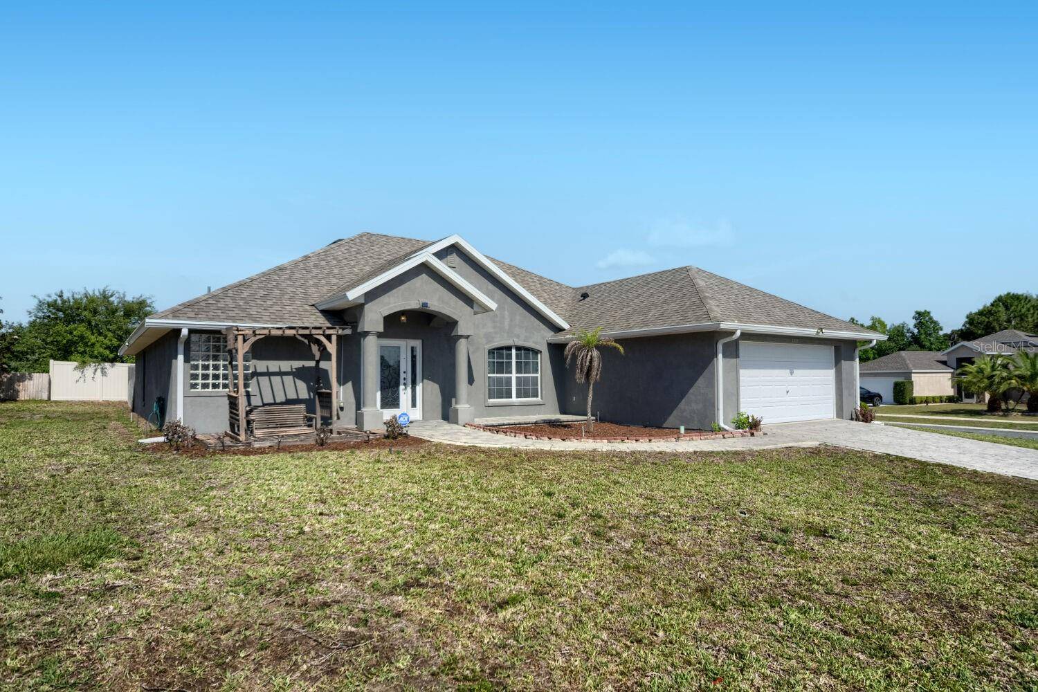 4460 MARSH HARBOR DR, Tavares, FL 32778