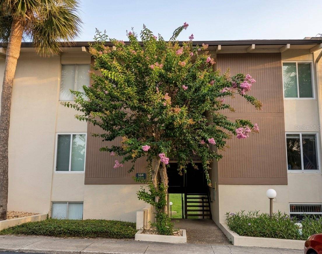 554 ORANGE DR #15, Altamonte Springs, FL 32701