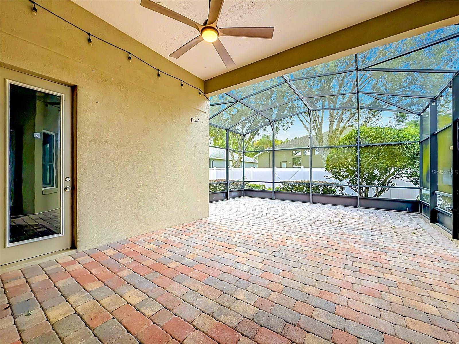 2432 EMERALD ROSE WAY, Apopka, FL 32712
