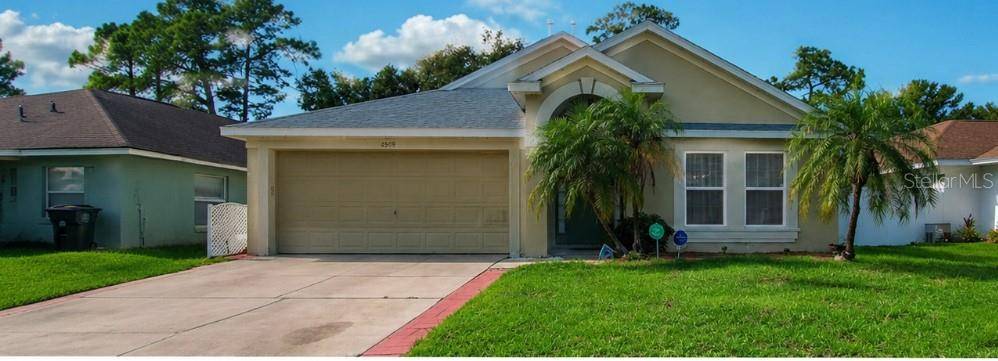 2859 STAGS LEAP DR, Orange City, FL 32763