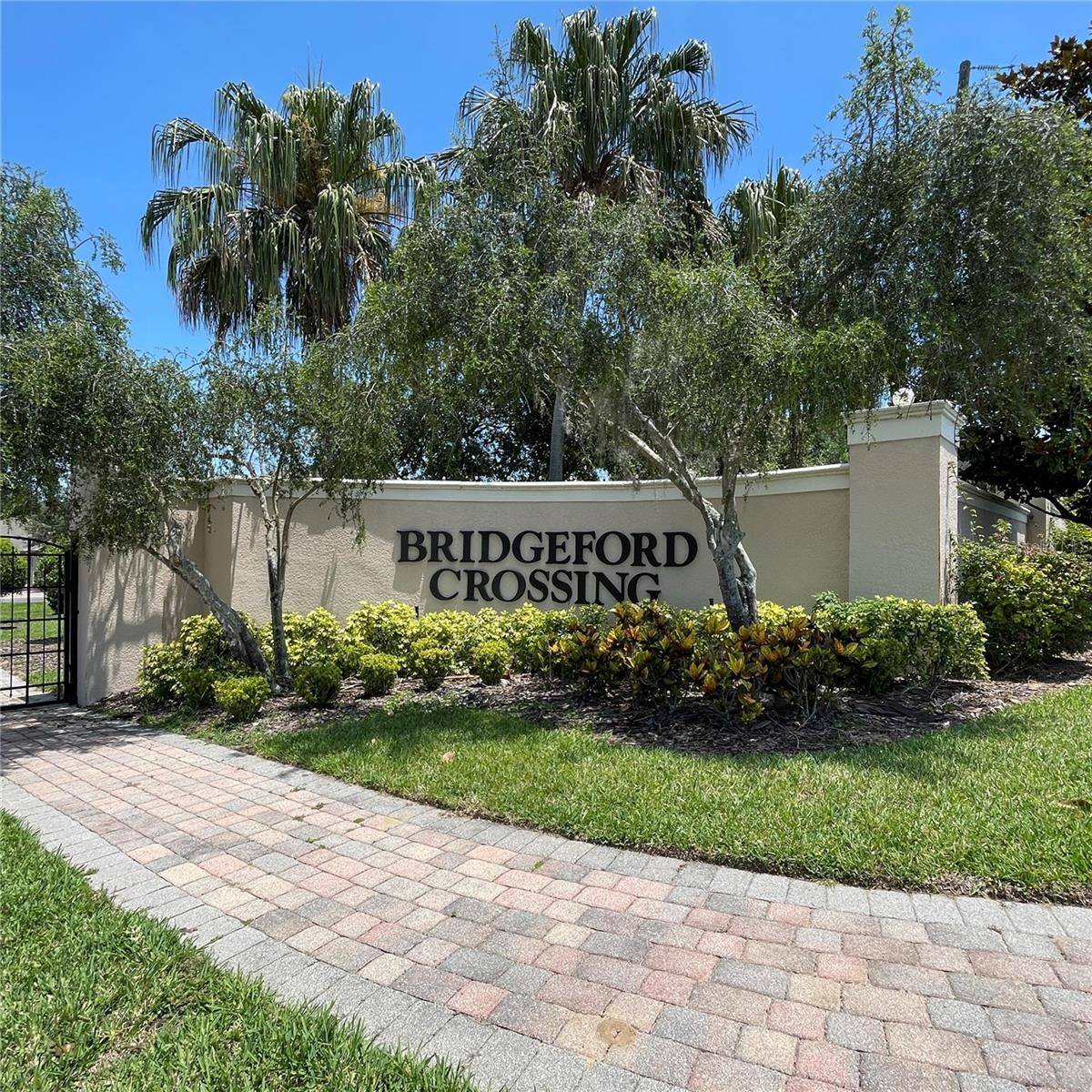 845 BRIDGEFORD CROSSING BLVD, Davenport, FL 33837