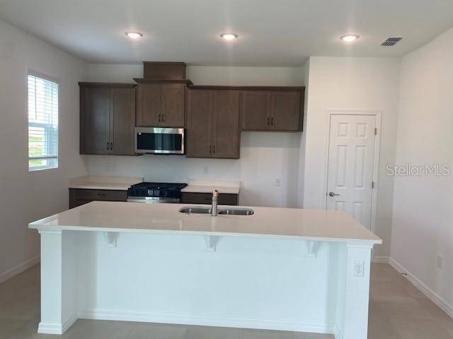 27412 BLACK KITE AVE, Howey In The Hills, FL 34737