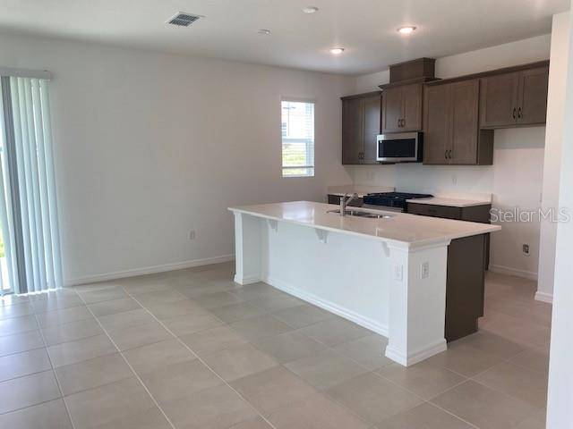 27412 BLACK KITE AVE, Howey In The Hills, FL 34737
