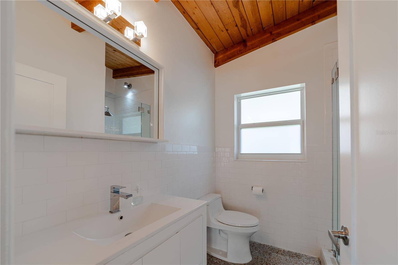 2631 KEY LARGO LN, Fort Lauderdale, FL 33312