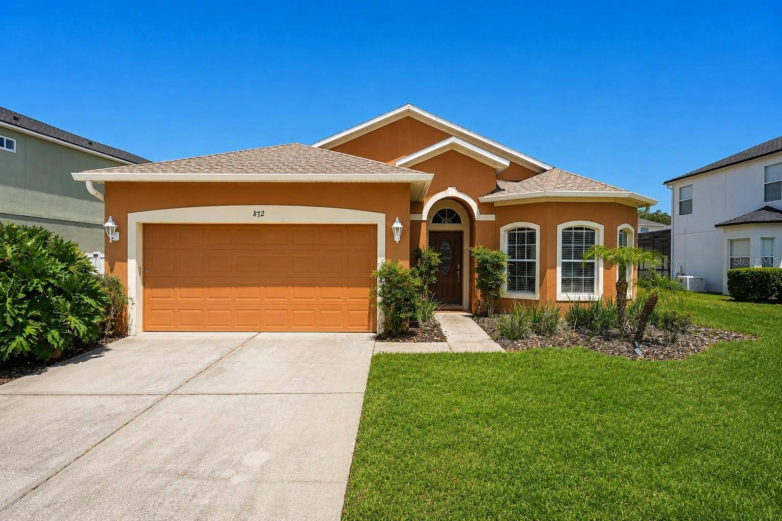 872 SUSSEX DR, Davenport, FL 33896