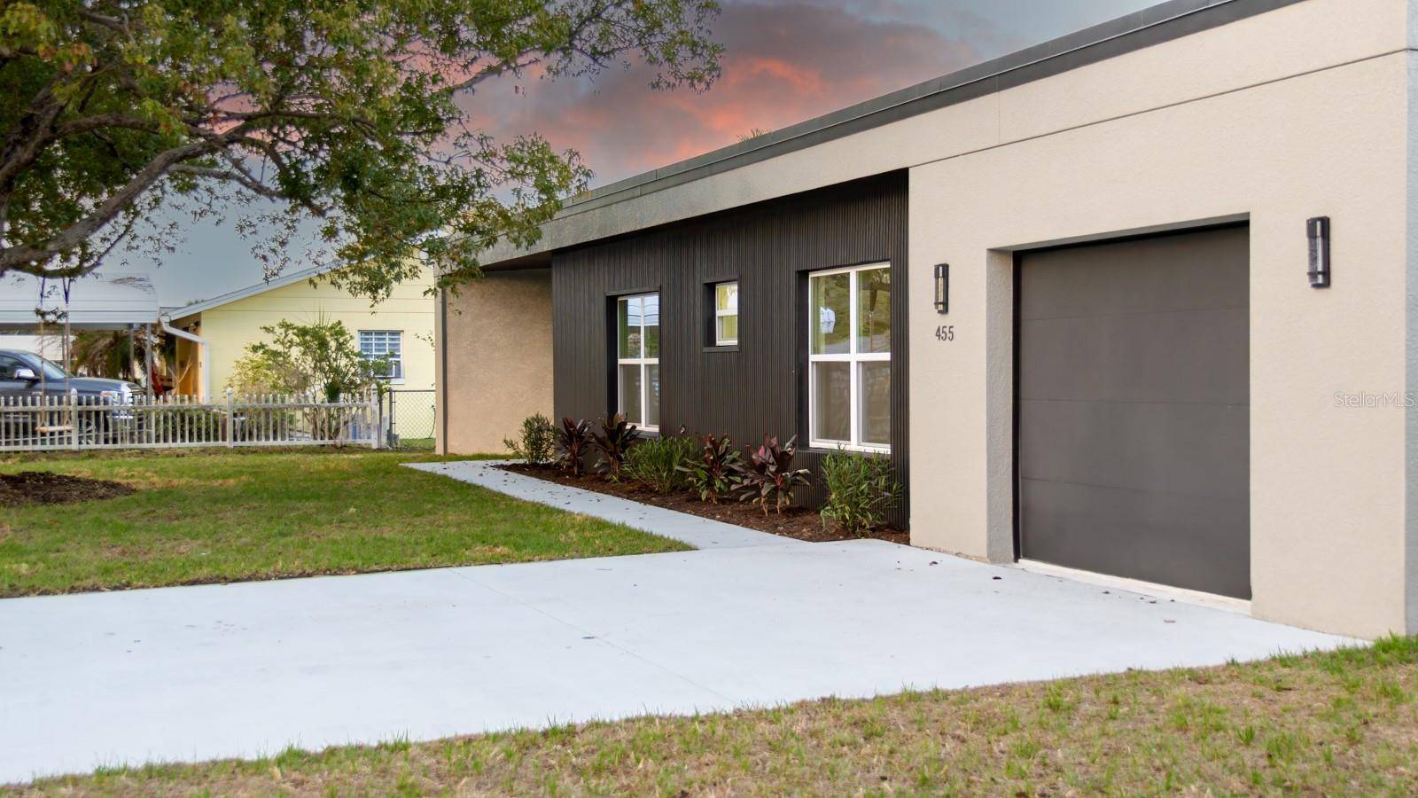 455 RIVERVIEW AVE, Sanford, FL 32771
