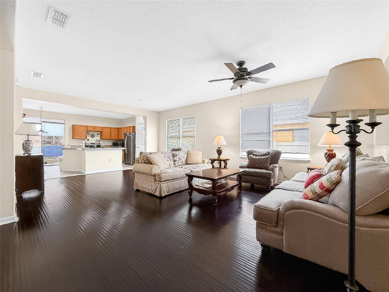 25143 CHIPSHOT CT, Sorrento, FL 32776