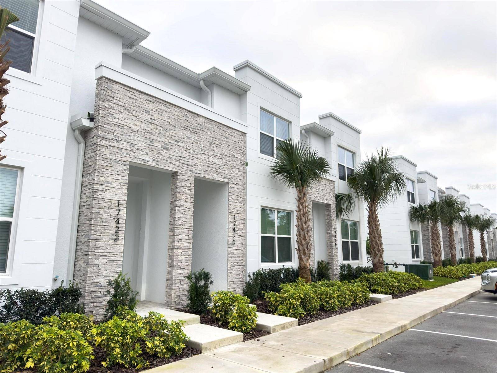 17422 SERENIDAD BLVD, Clermont, FL 34714
