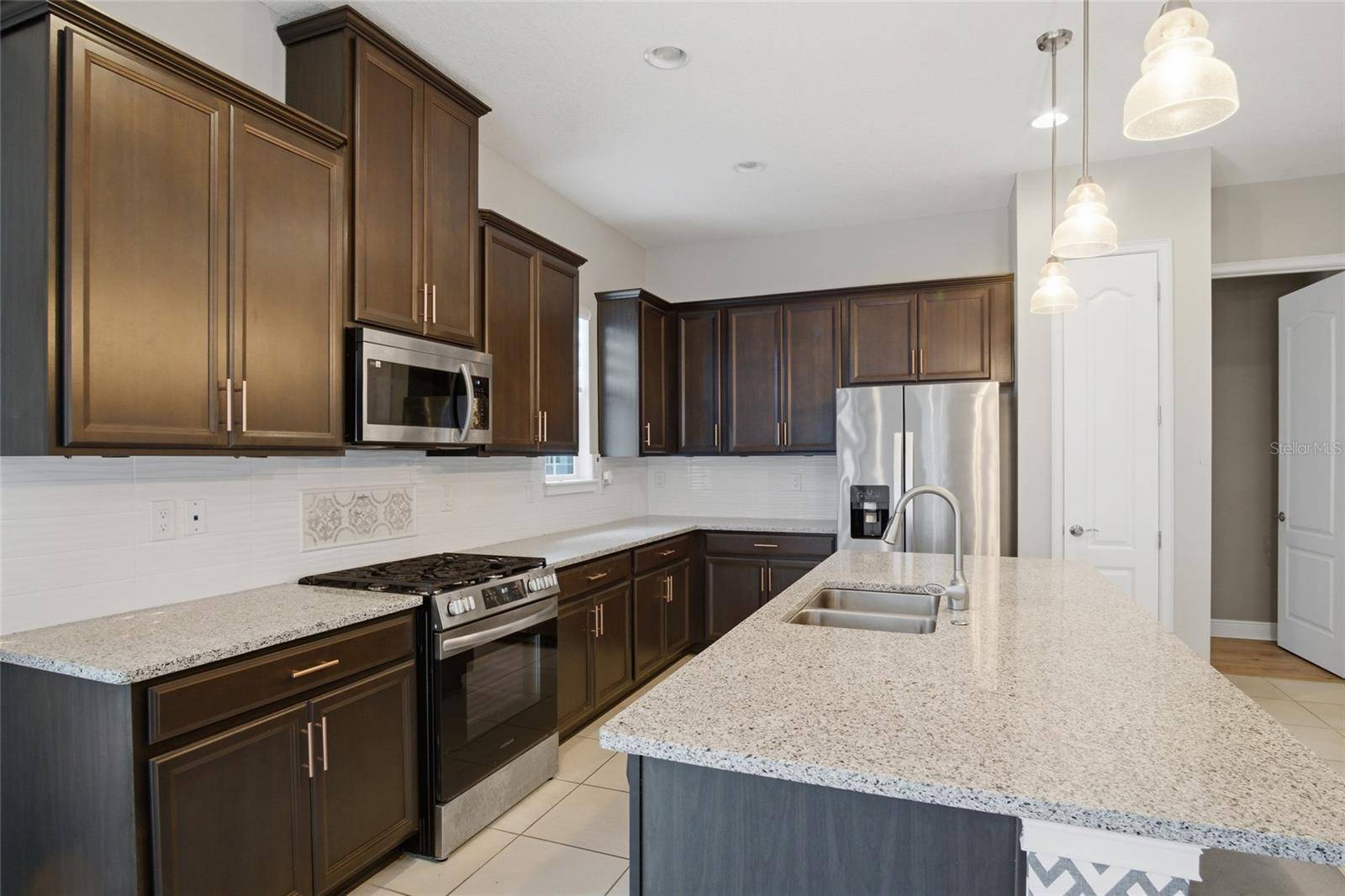 5027 E FOUNTAINWOOD DR, St Cloud, FL 34772