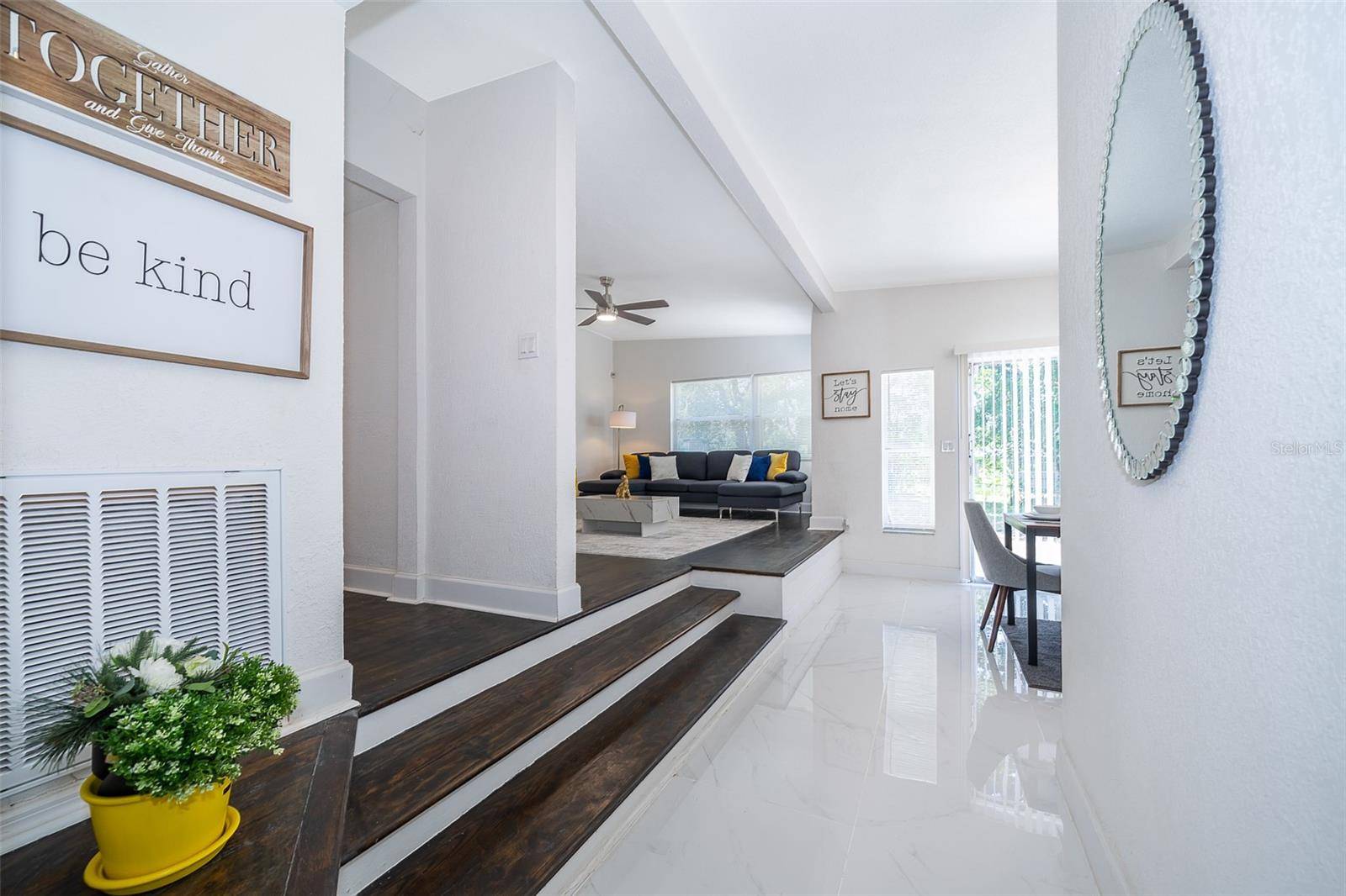 5815 WOLF RD, Orlando, FL 32808