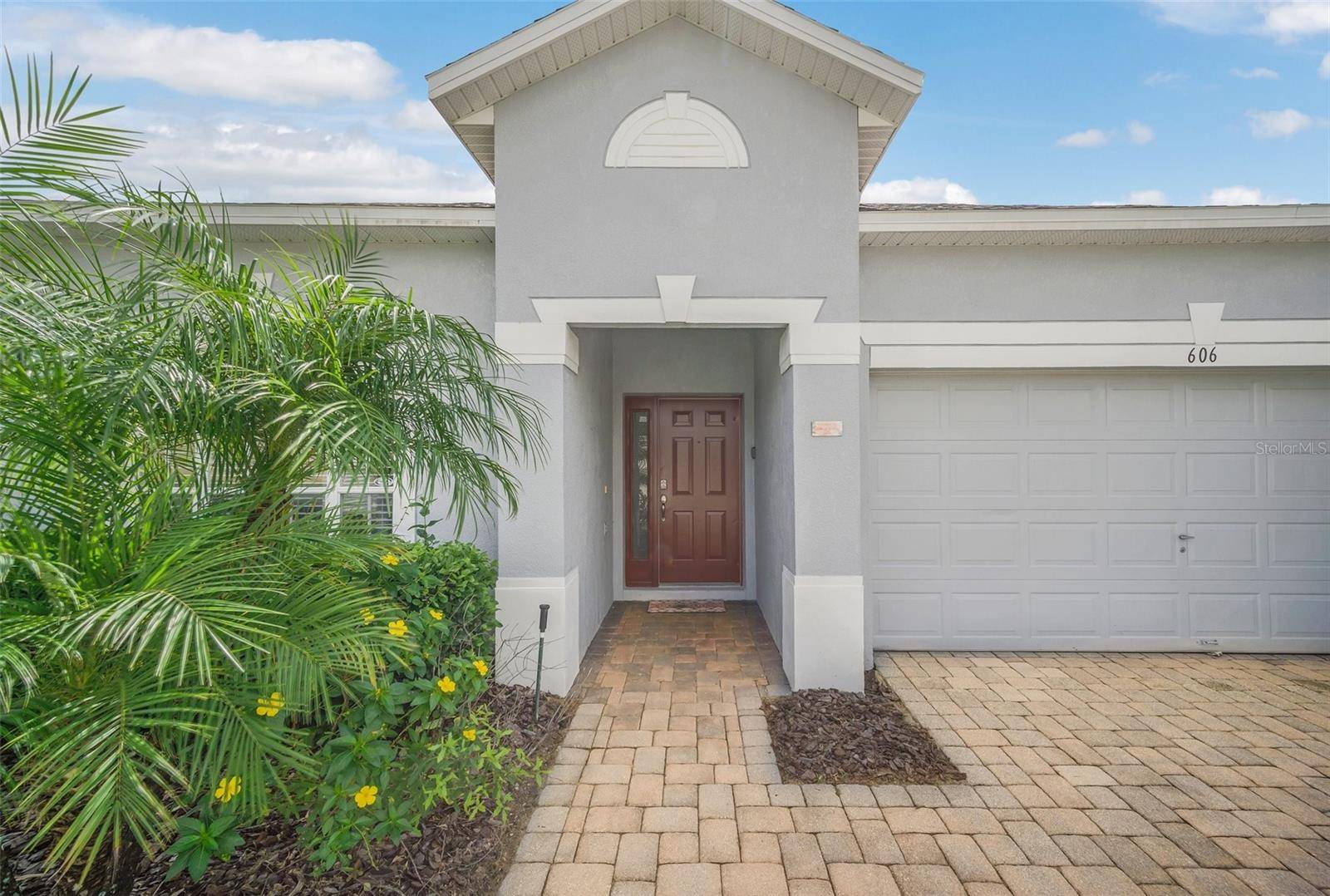 606 BALMORAL DR, Davenport, FL 33896