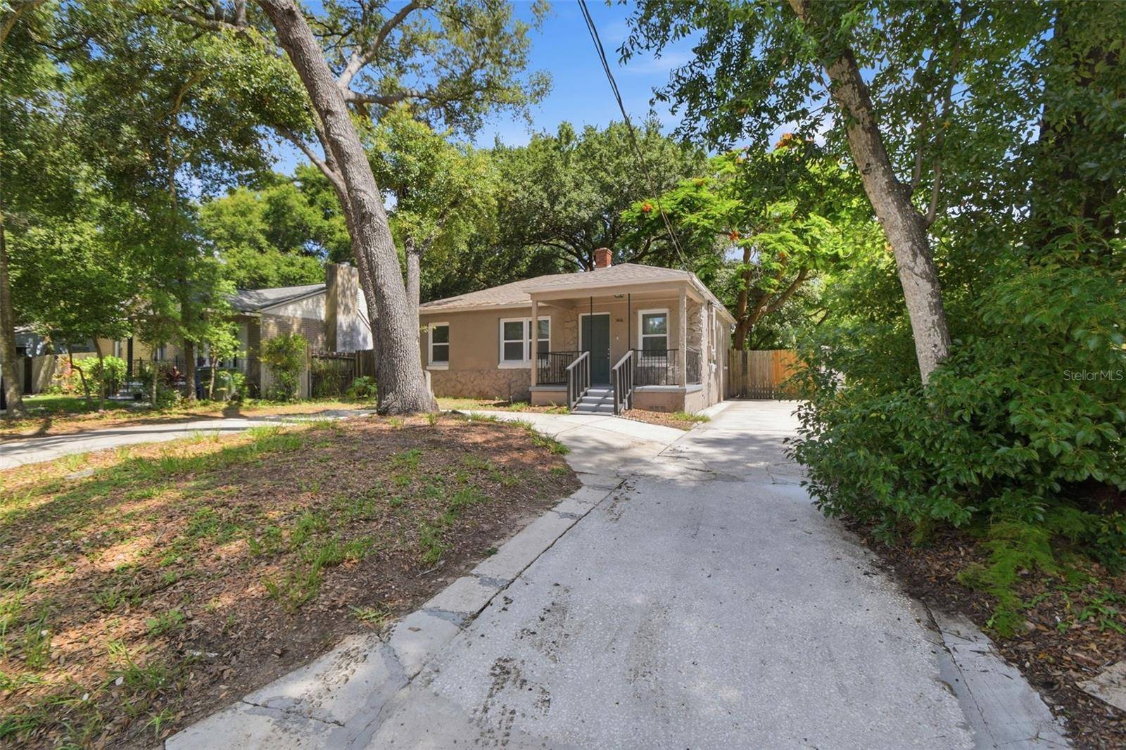 1416 E MOHAWK AVE, Tampa, FL 33604