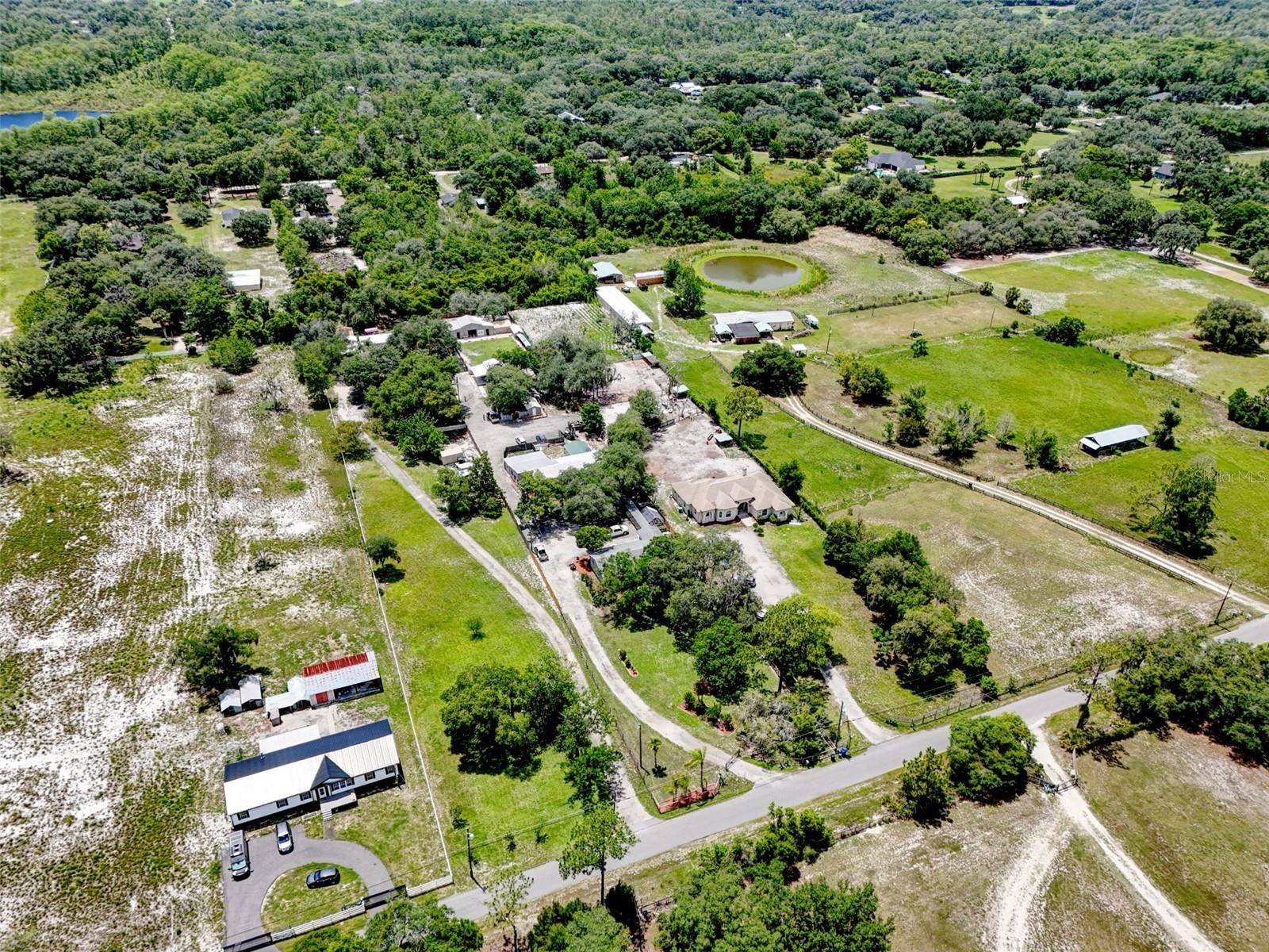 2036 LAKE VIEW AVE, Chuluota, FL 32766