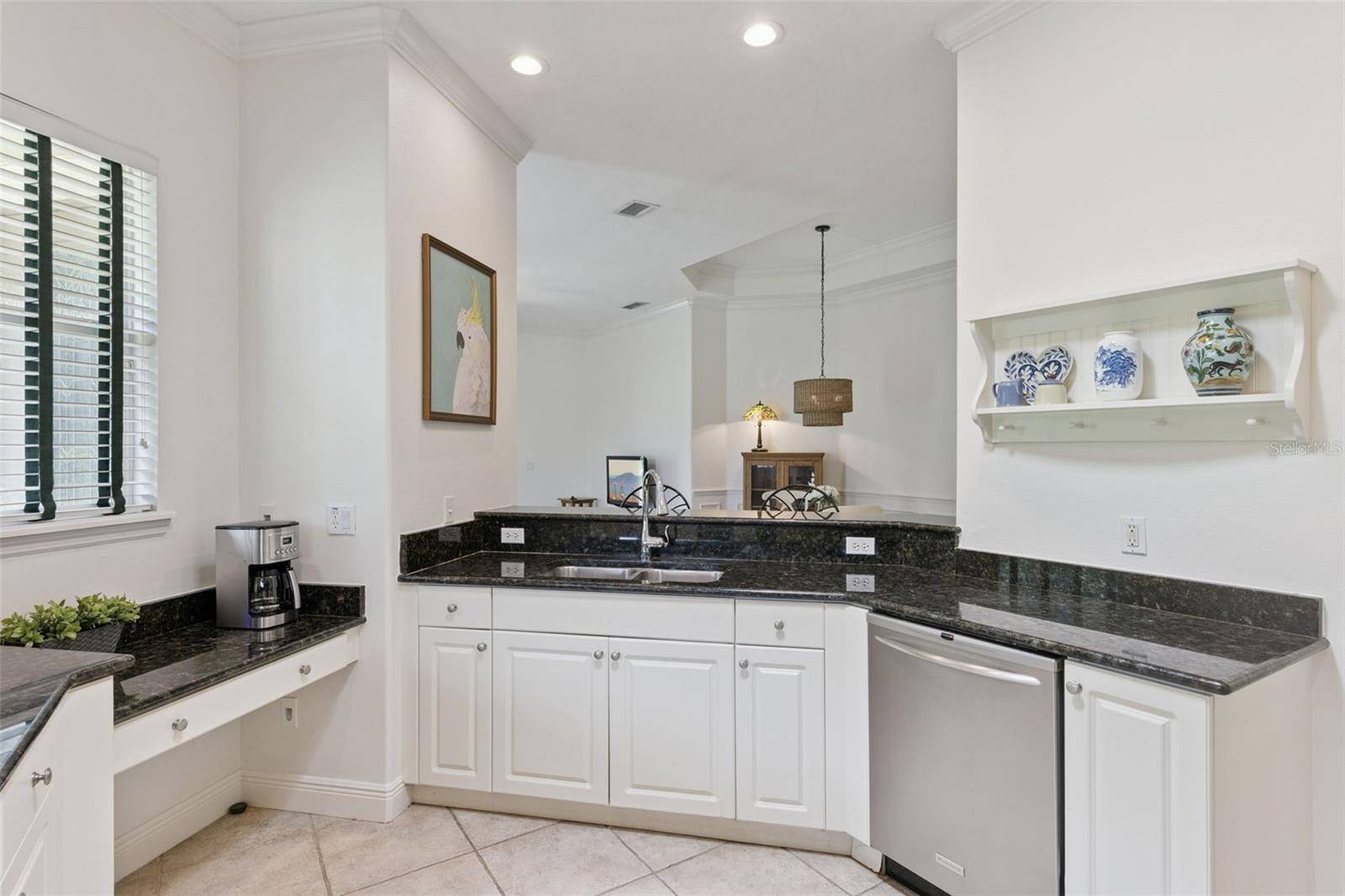 134 LOWER LAKE CT, Debary, FL 32713