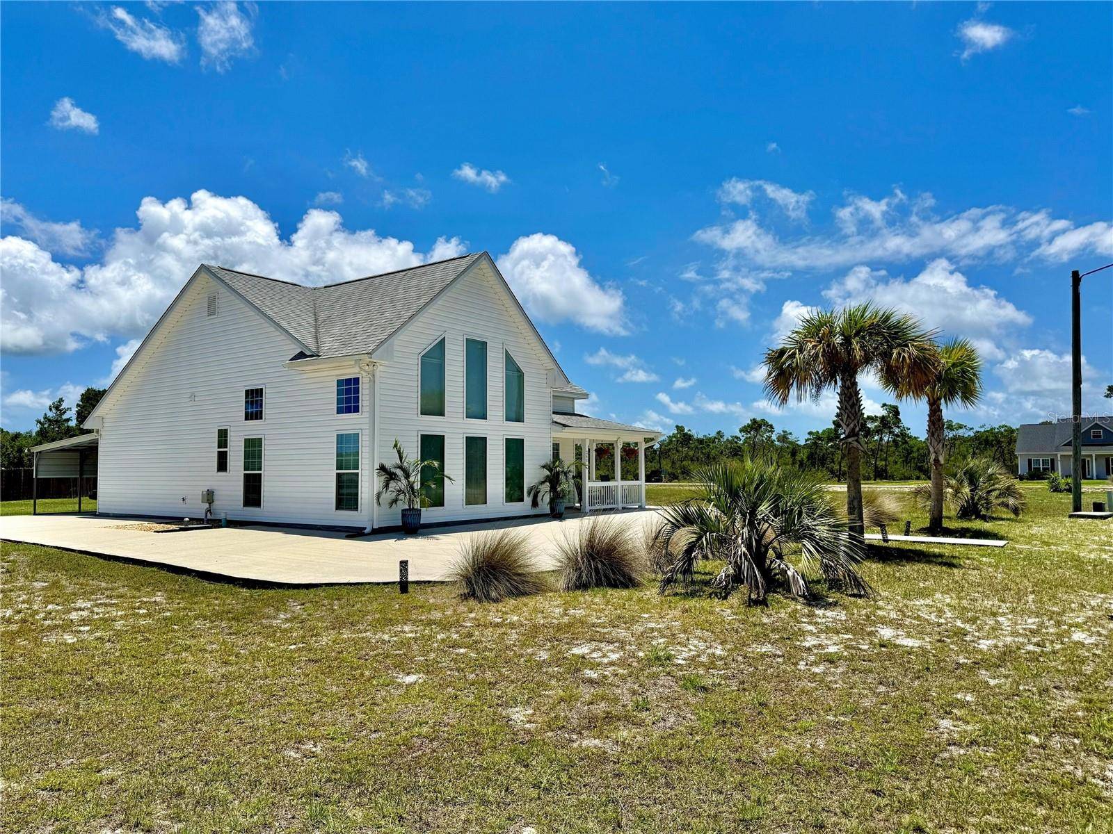 260 BLUE HERON DR, Eastpoint, FL 32328