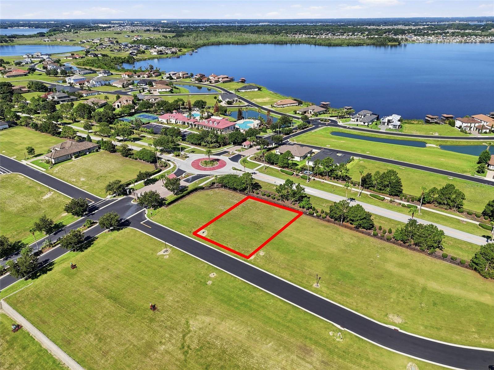 504 BONAMIA AVE, Lake Alfred, FL 33850