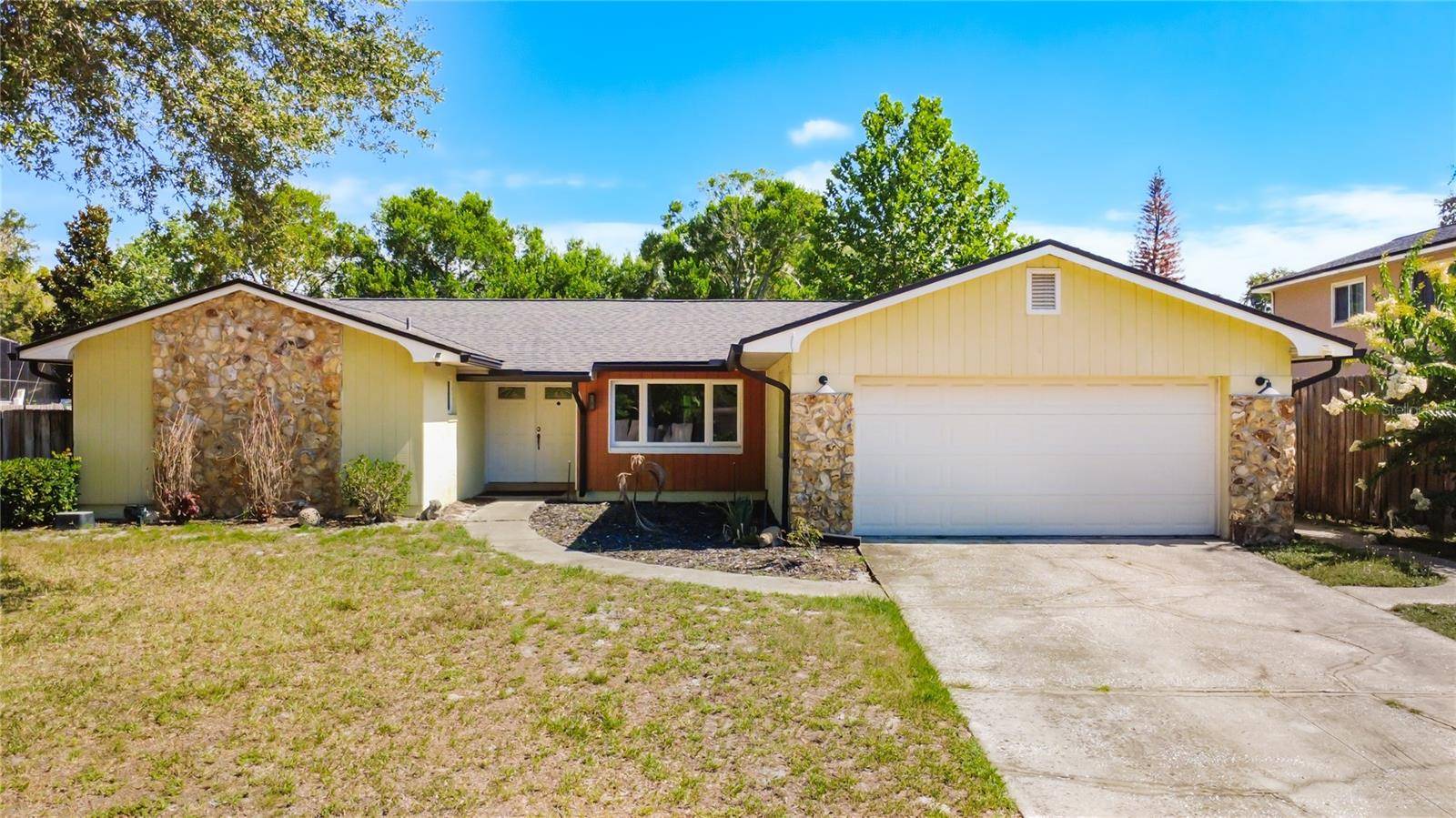 8517 CEDAR COVE CT, Orlando, FL 32819