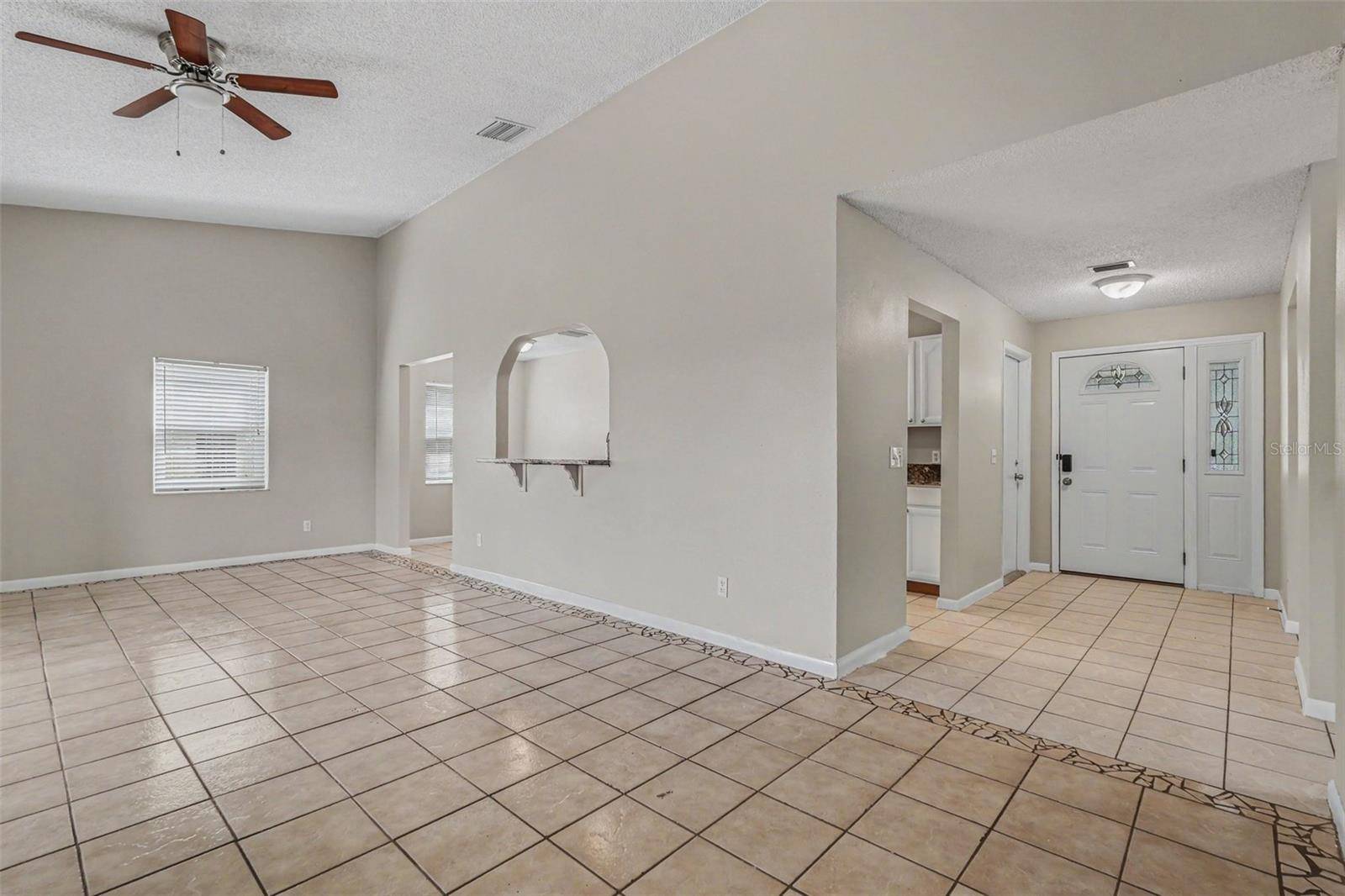 8434 SUN DR, Port Richey, FL 34668