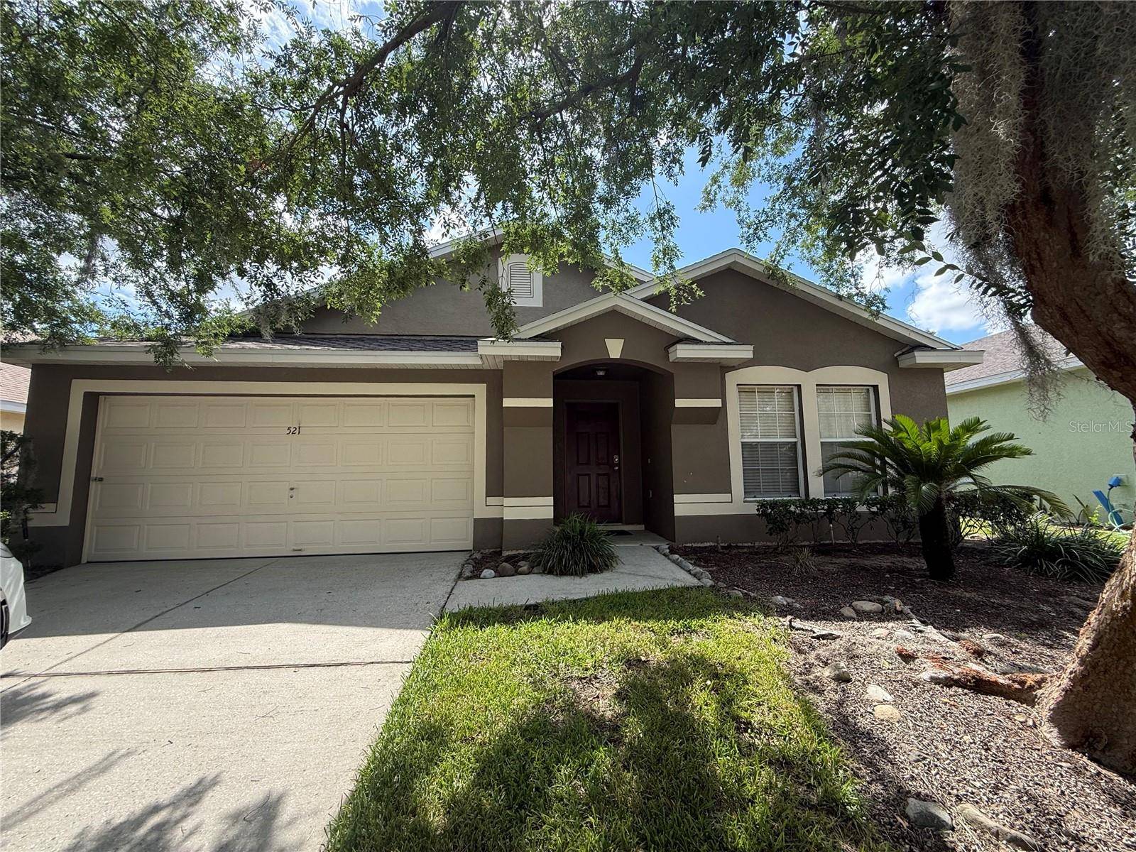 521 CASTLEMAIN CIR, Davenport, FL 33897