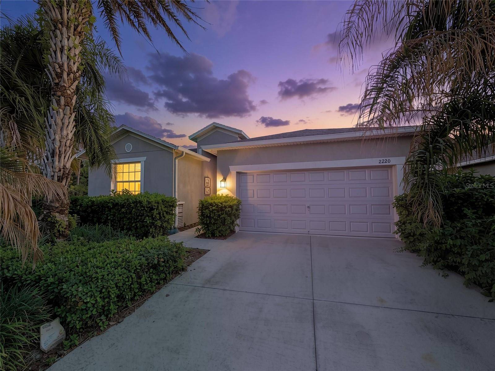 2220 BARRINGTON LOOP, Davenport, FL 33837
