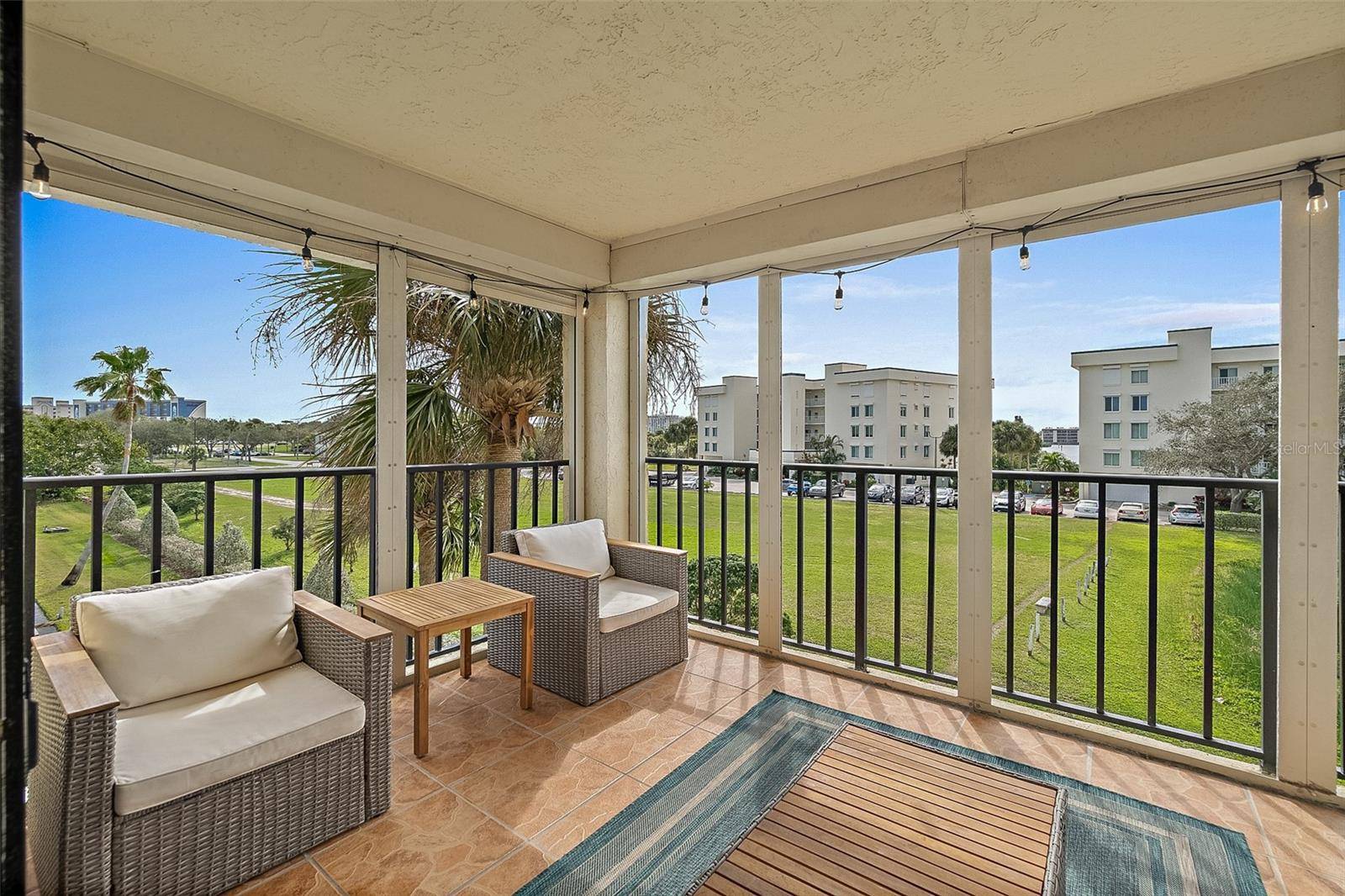 190 ESCAMBIA LN #305, Cocoa Beach, FL 32931