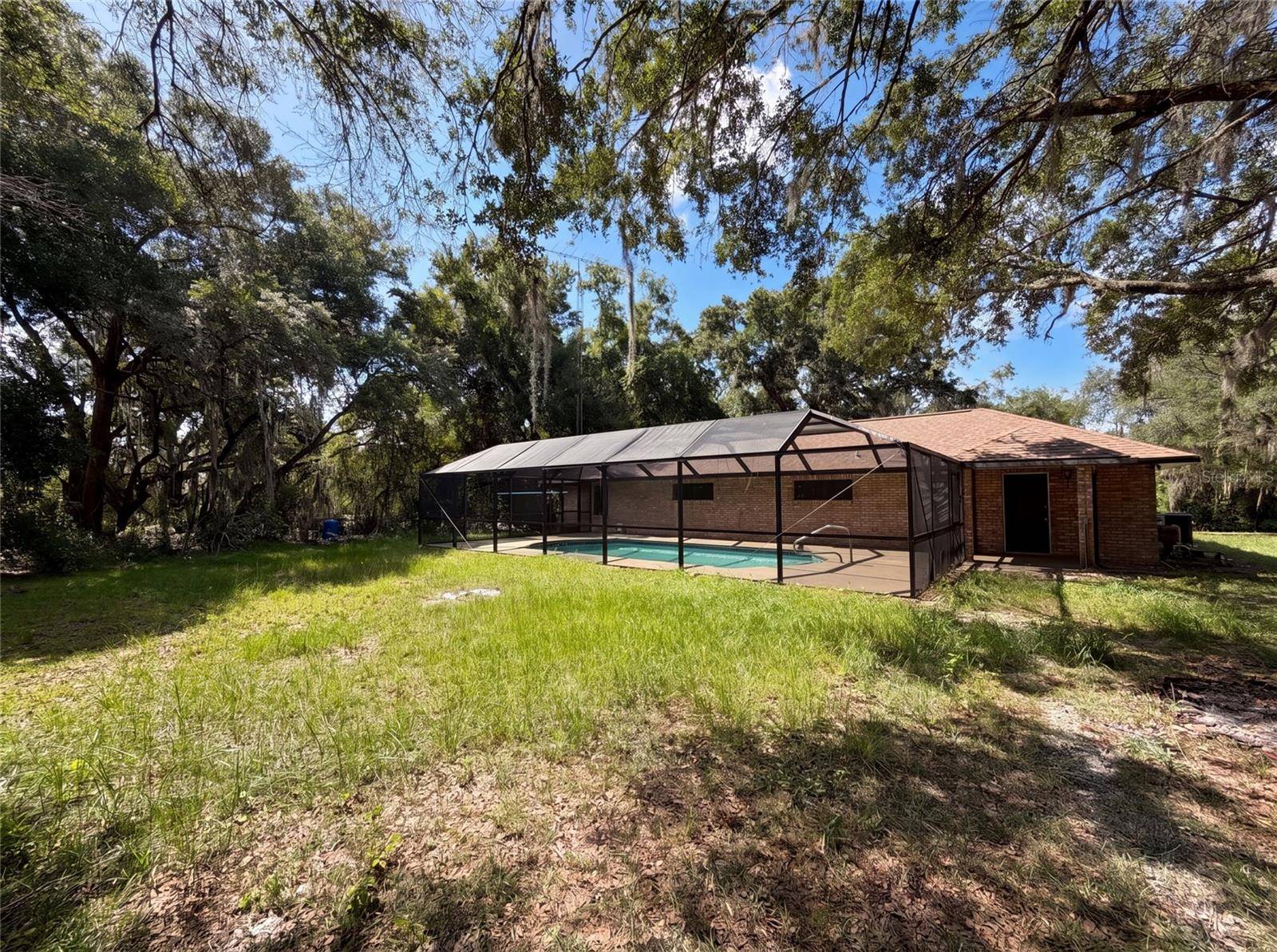 3739 LAKE GRIFFIN RD, Lady Lake, FL 32159