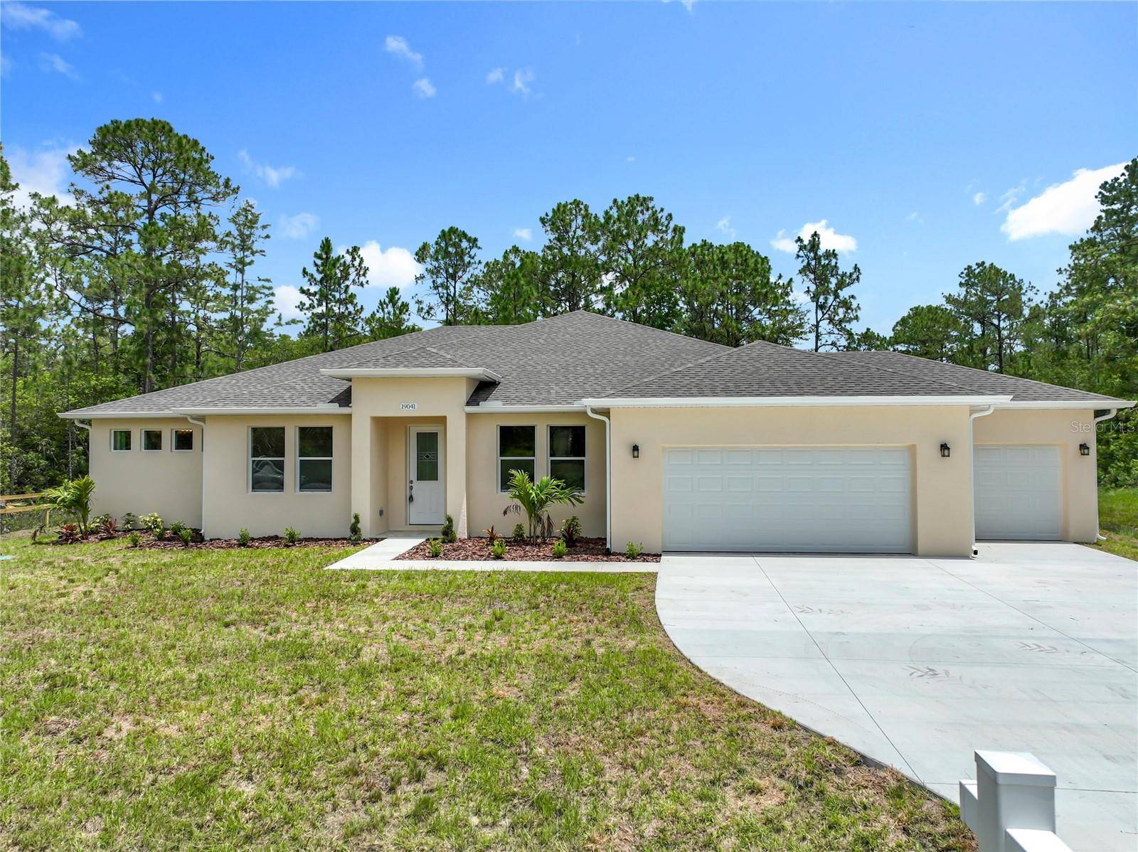 19041 MARDI GRAS ST, Orlando, FL 32833