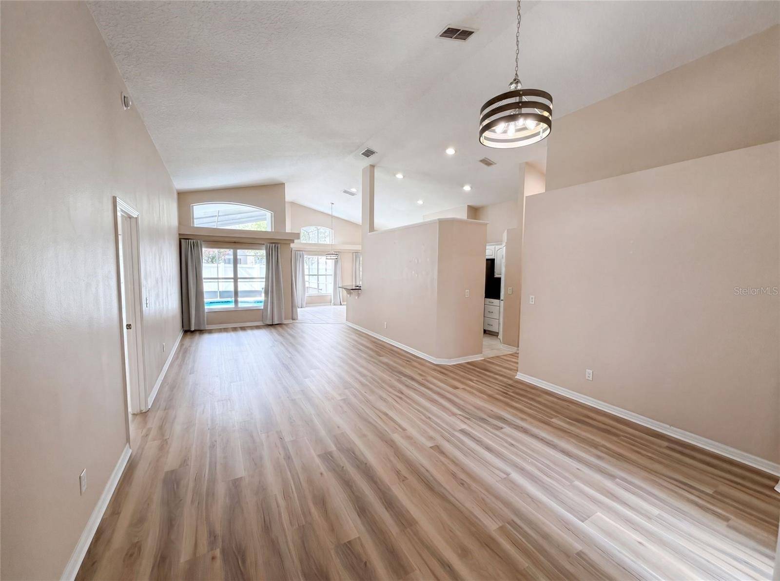 1619 RIVER BIRCH AVE, Oviedo, FL 32765