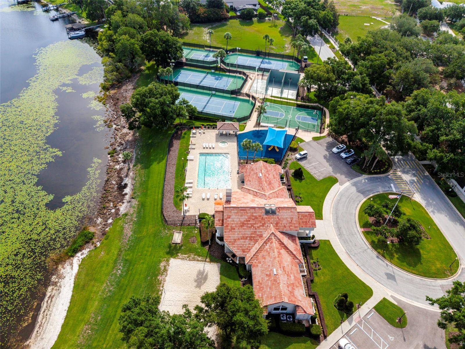 6350 PARSON BROWN DR, Orlando, FL 32819