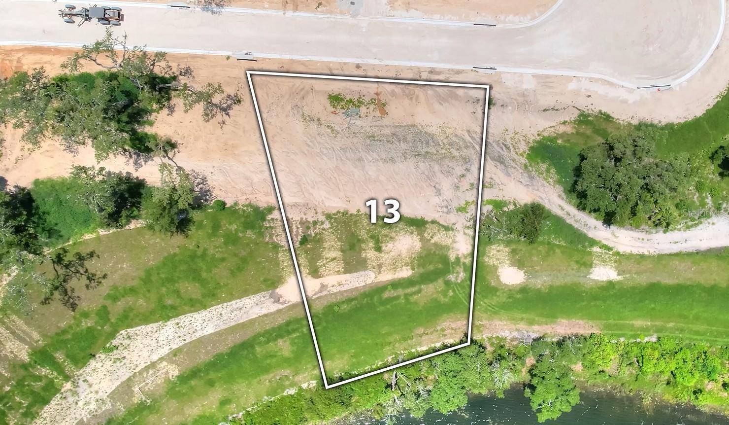 145 TRANQUIL MIRROR LAKE CT #Lot 13, Clermont, FL 34711