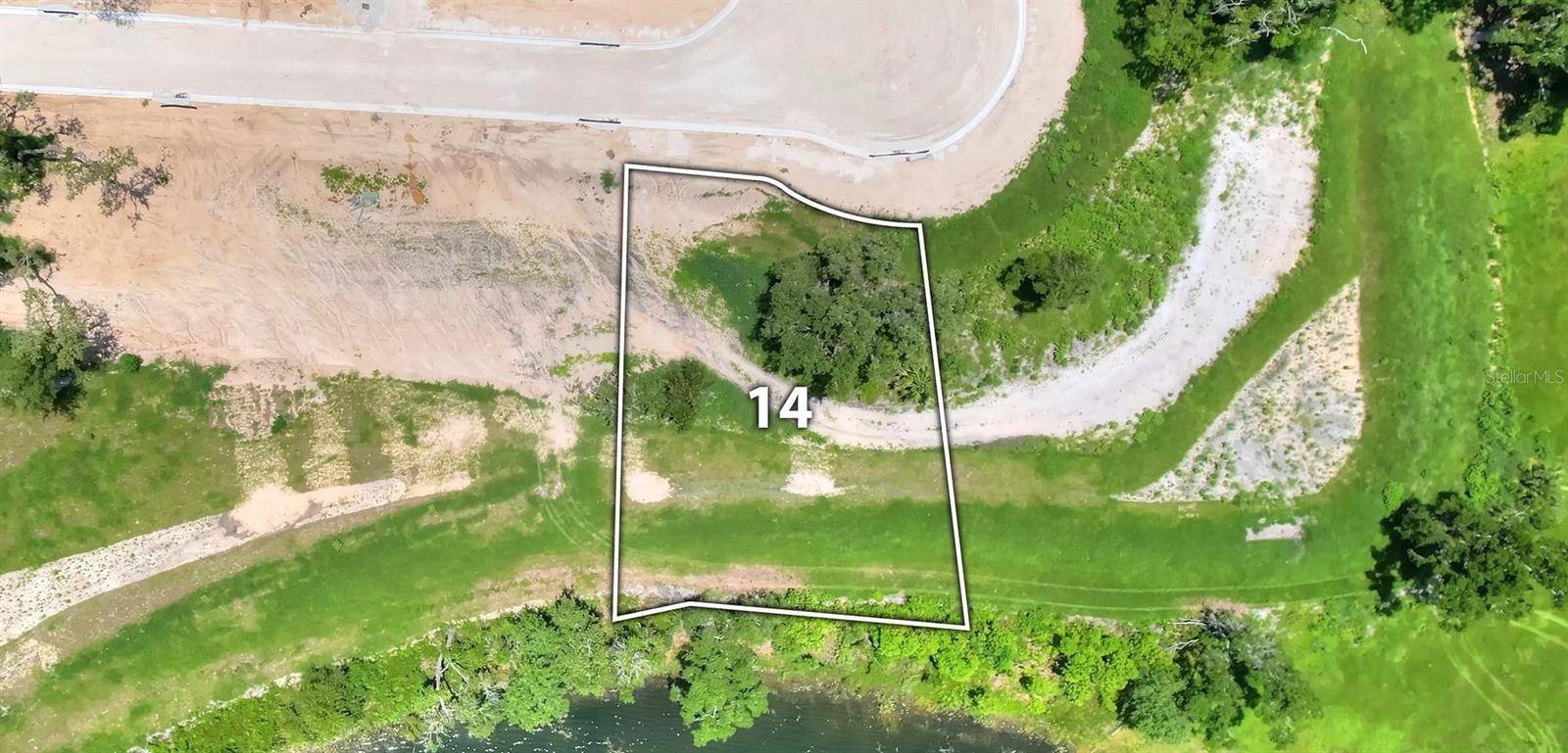 141 TRANQUIL MIRROR LAKE CT #Lot 14, Clermont, FL 34711